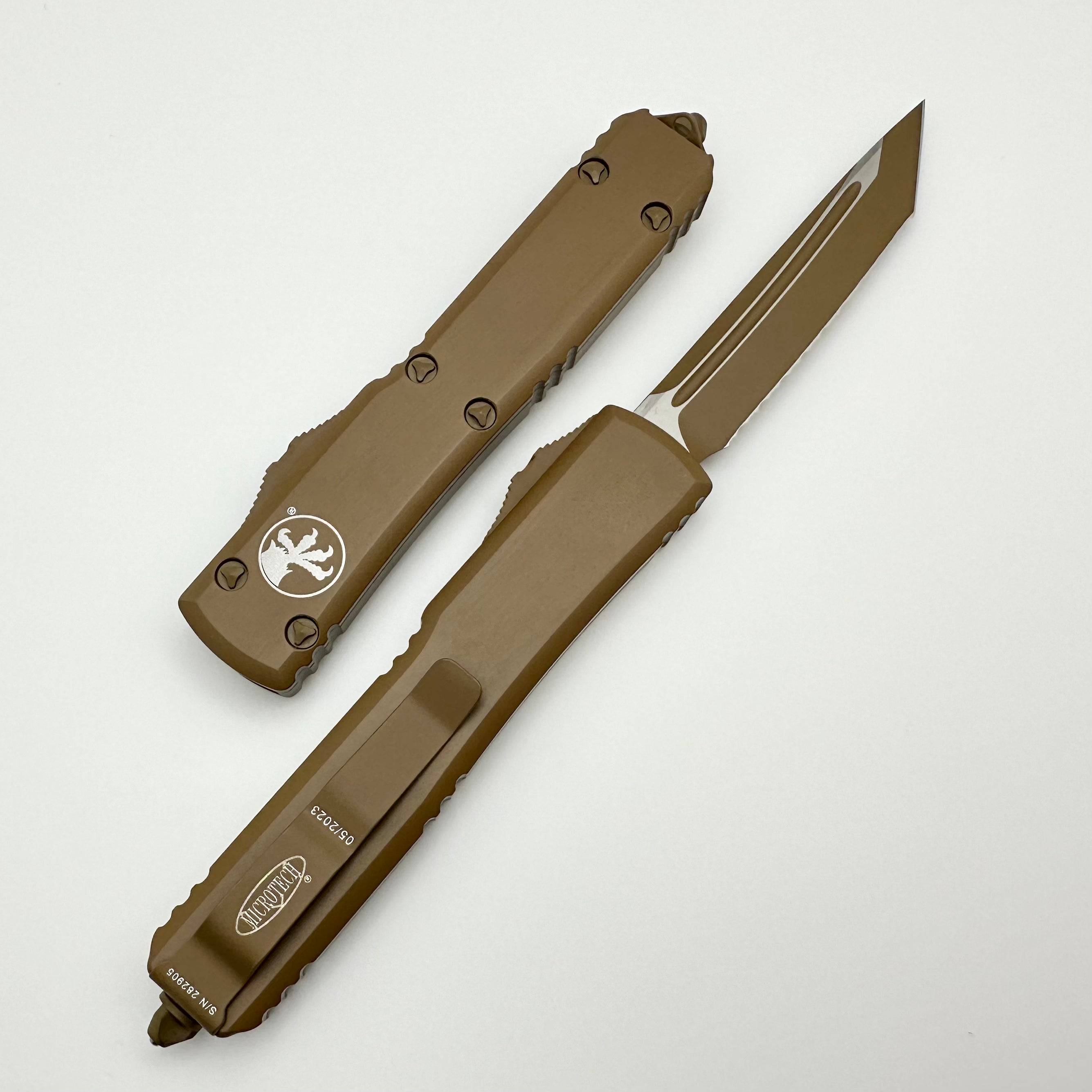 Microtech Ultratech Premium Cerakote Tan Tanto Serrated Knife