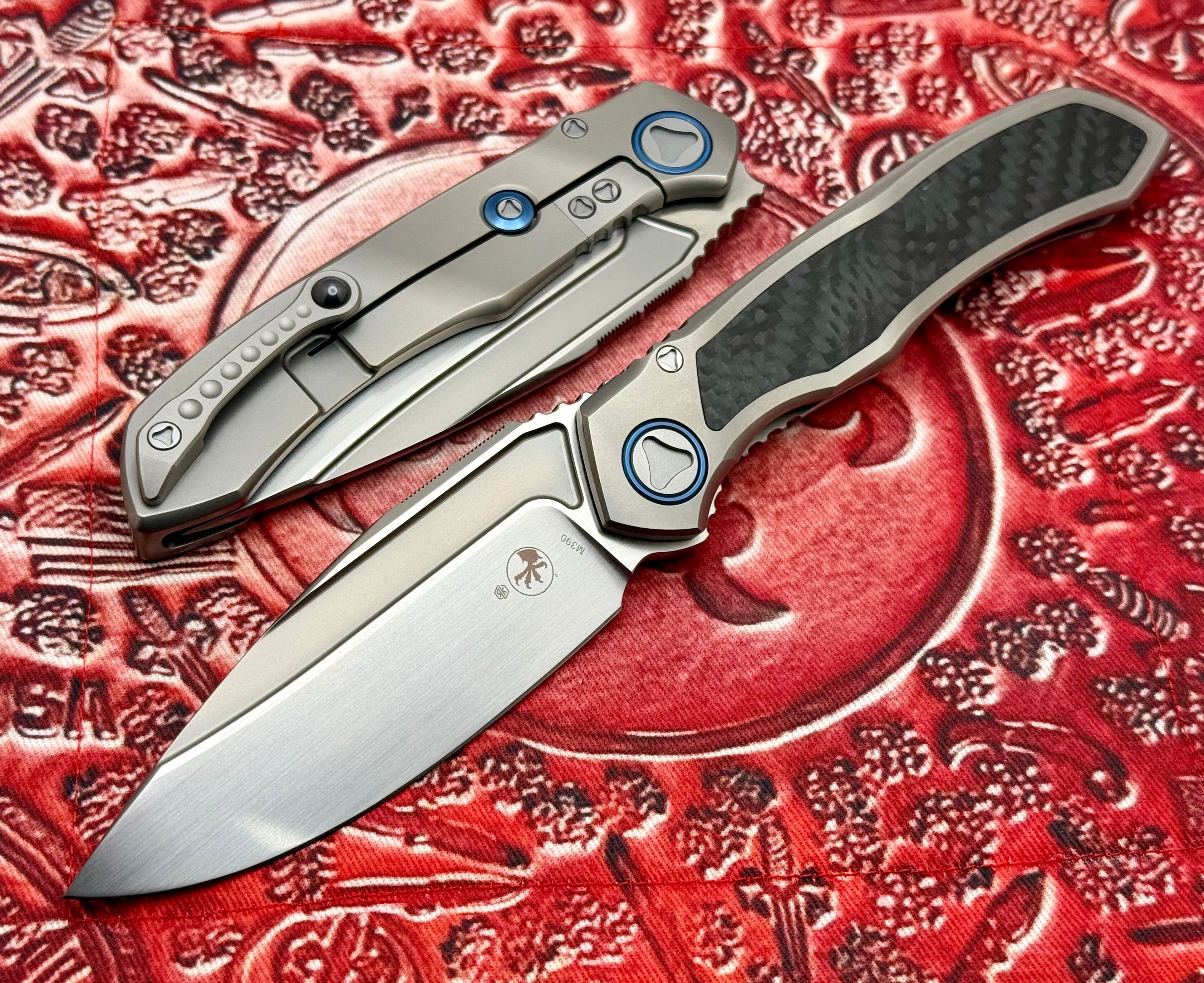 Premium Microtech ANAX Titanium Integral Knife with Carbon Fiber Inlay & Blue Titanium Accents