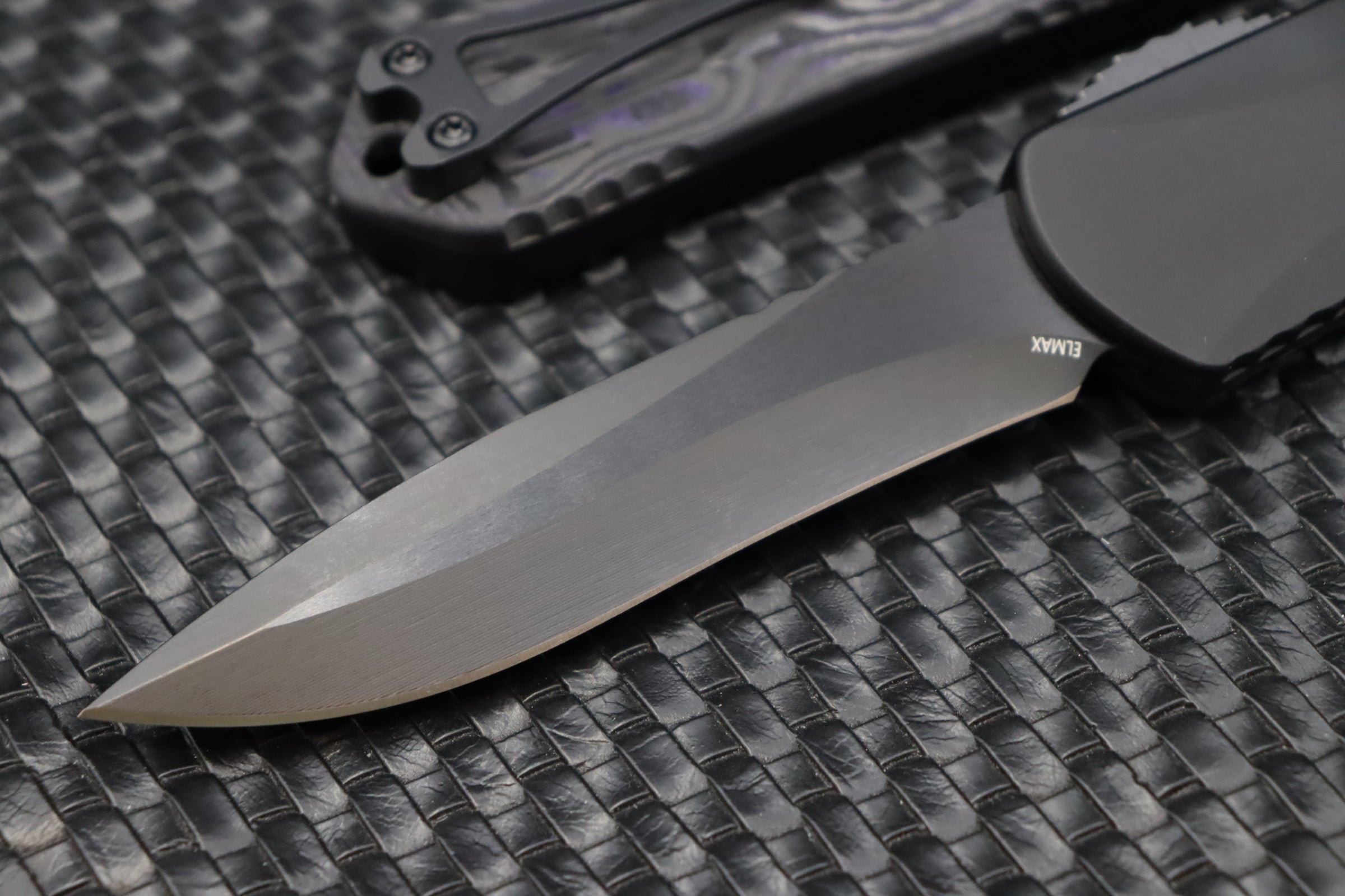 Heretic Knives Manticore X Premium OTF Knife - DLC & Purple Camo Carbon