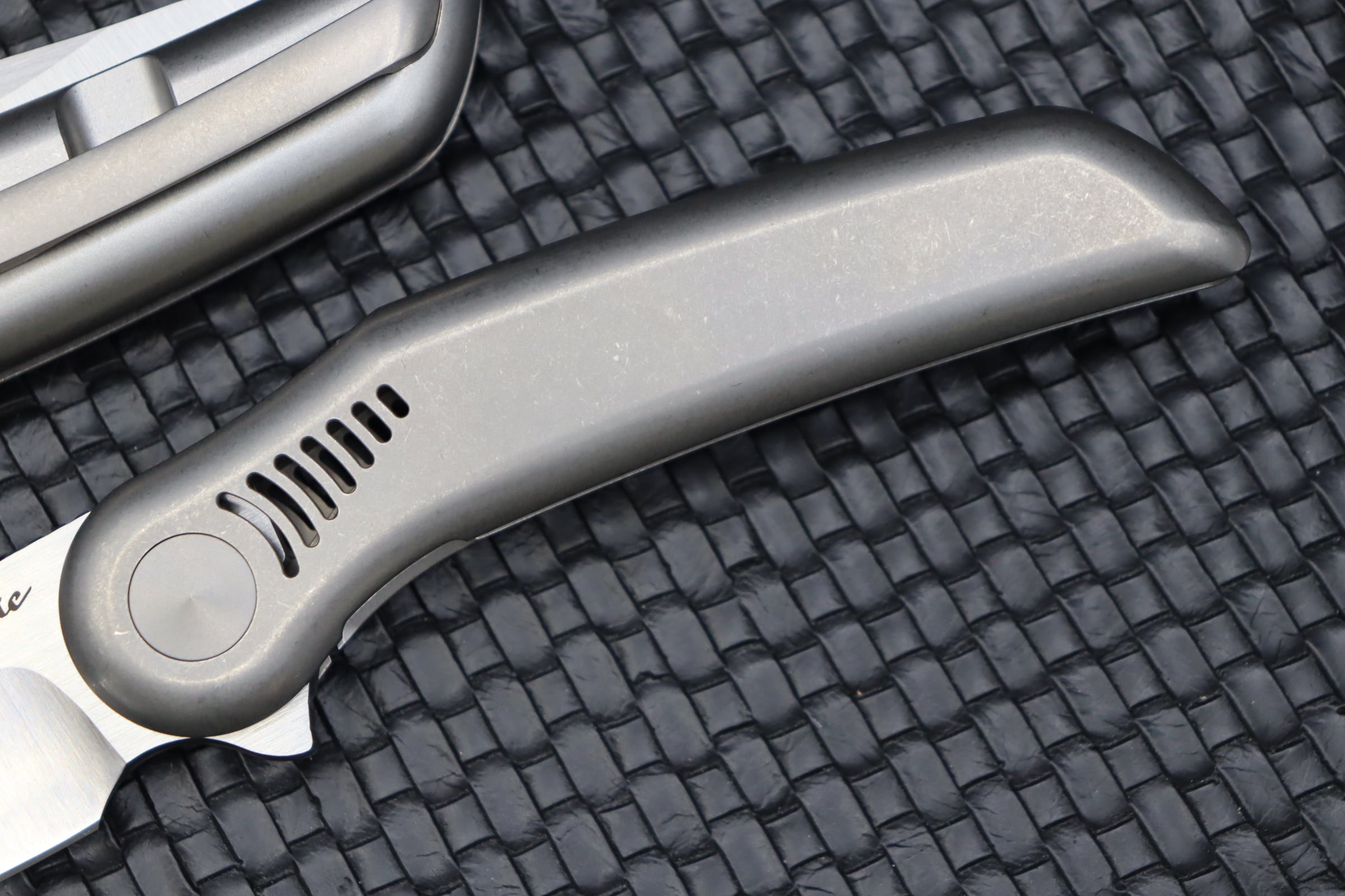 Reate Gents #9 Premium EDC Knife - Light Beadblast Titanium & M390 Steel