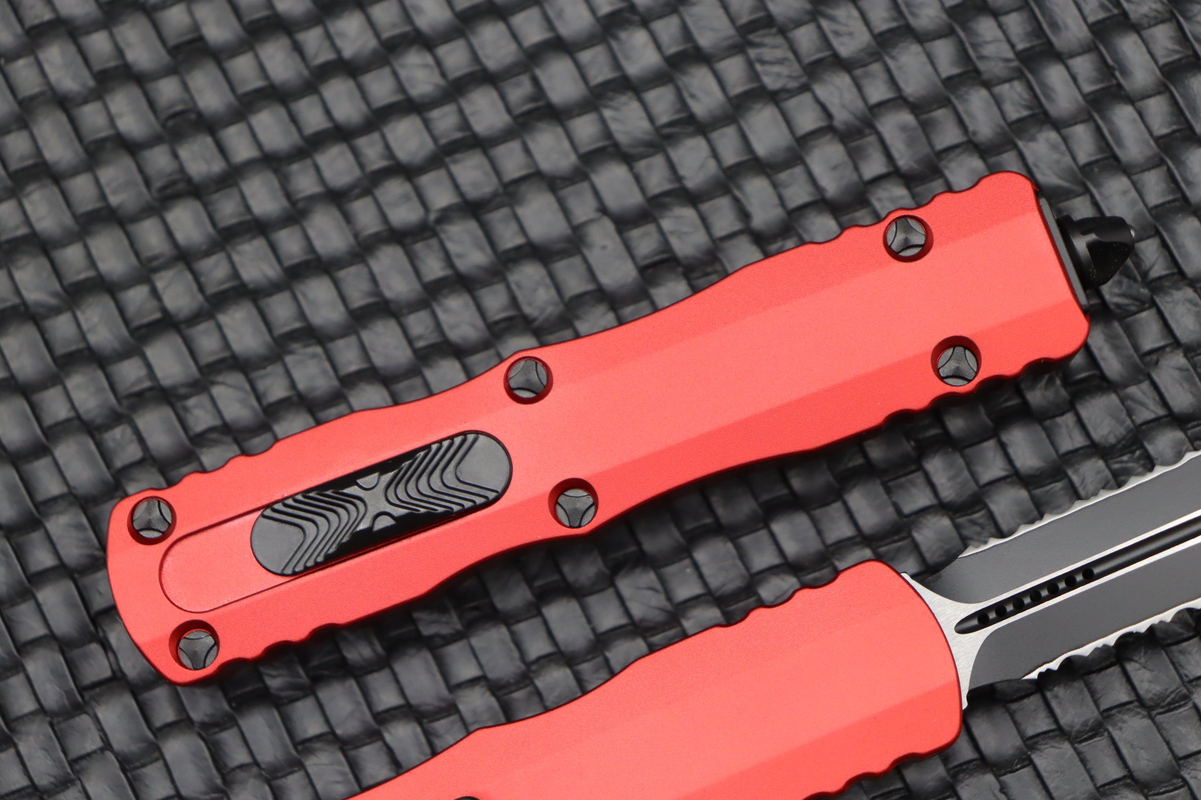 Premium Microtech Dirac D/E Partial Serrated Knife with Red Handle