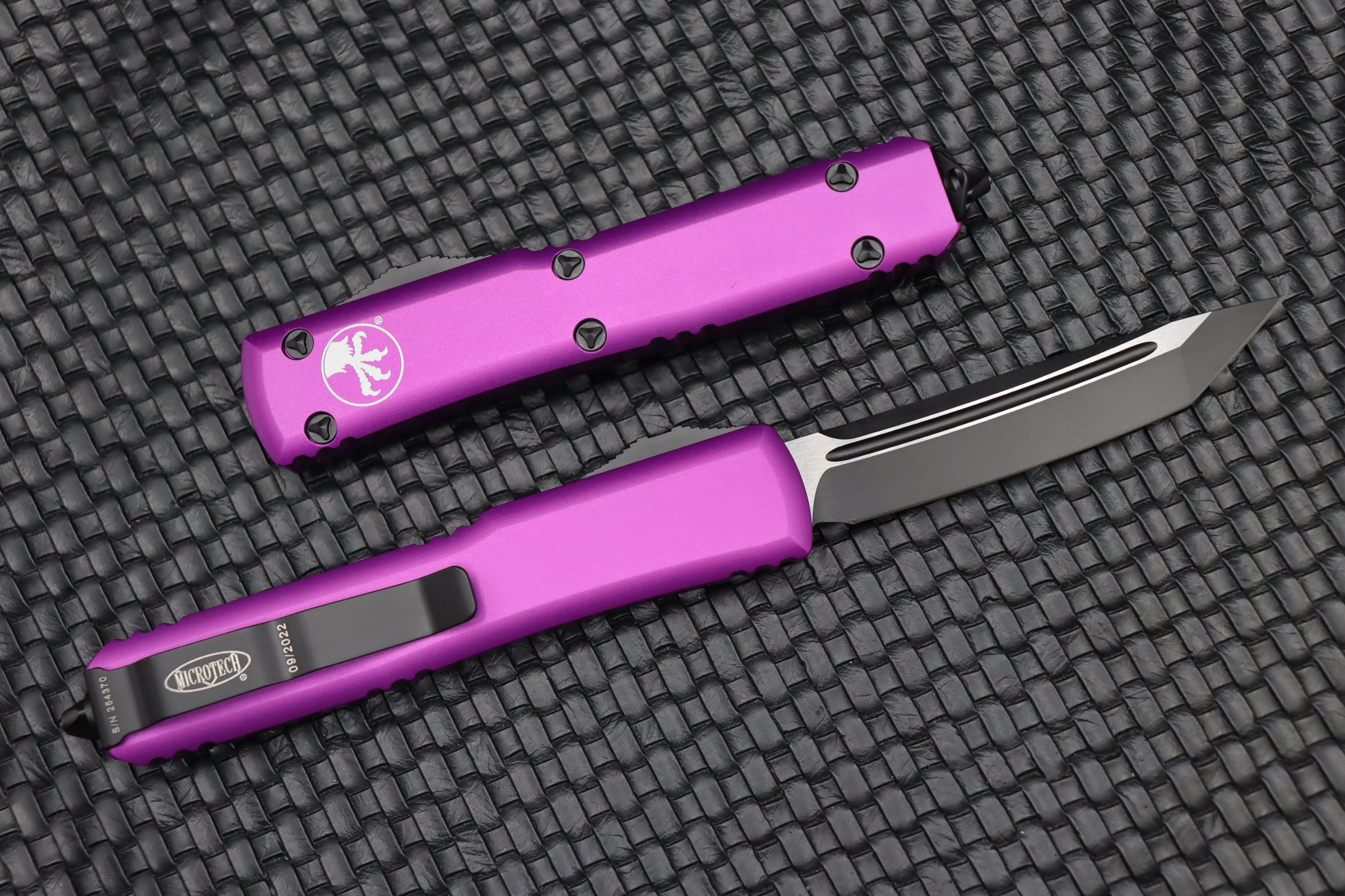 Microtech Ultratech Tanto Black & Violet Premium OTF Knife