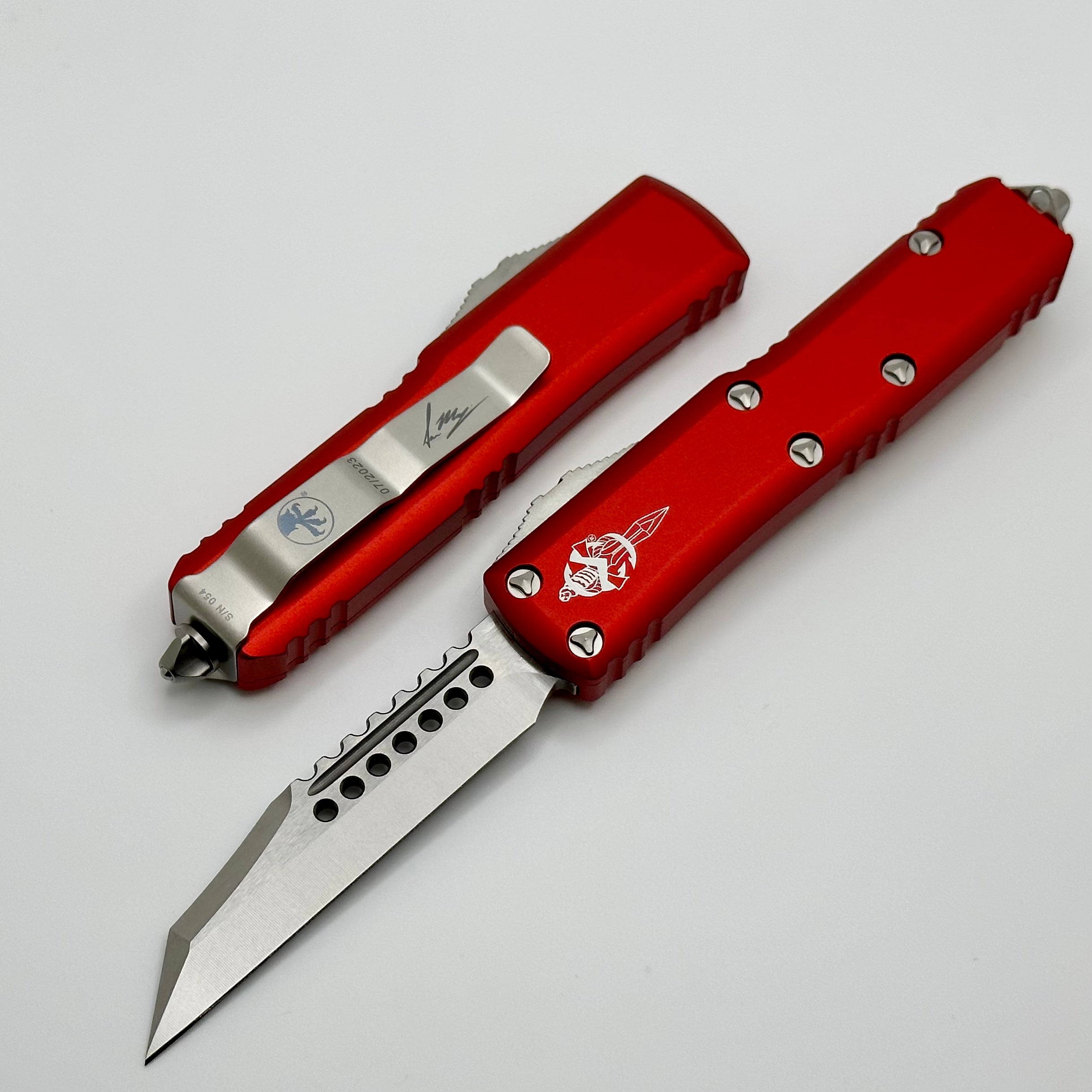 Microtech UTX-85 Warhound Stonewash Red Signature EDC Knife