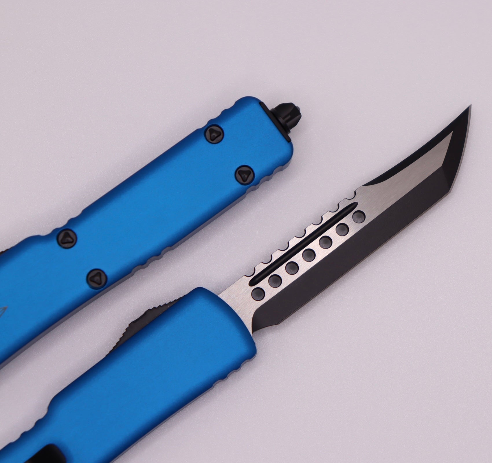 Microtech UTX-70 Hellhound Black & Blue Premium EDC Knife