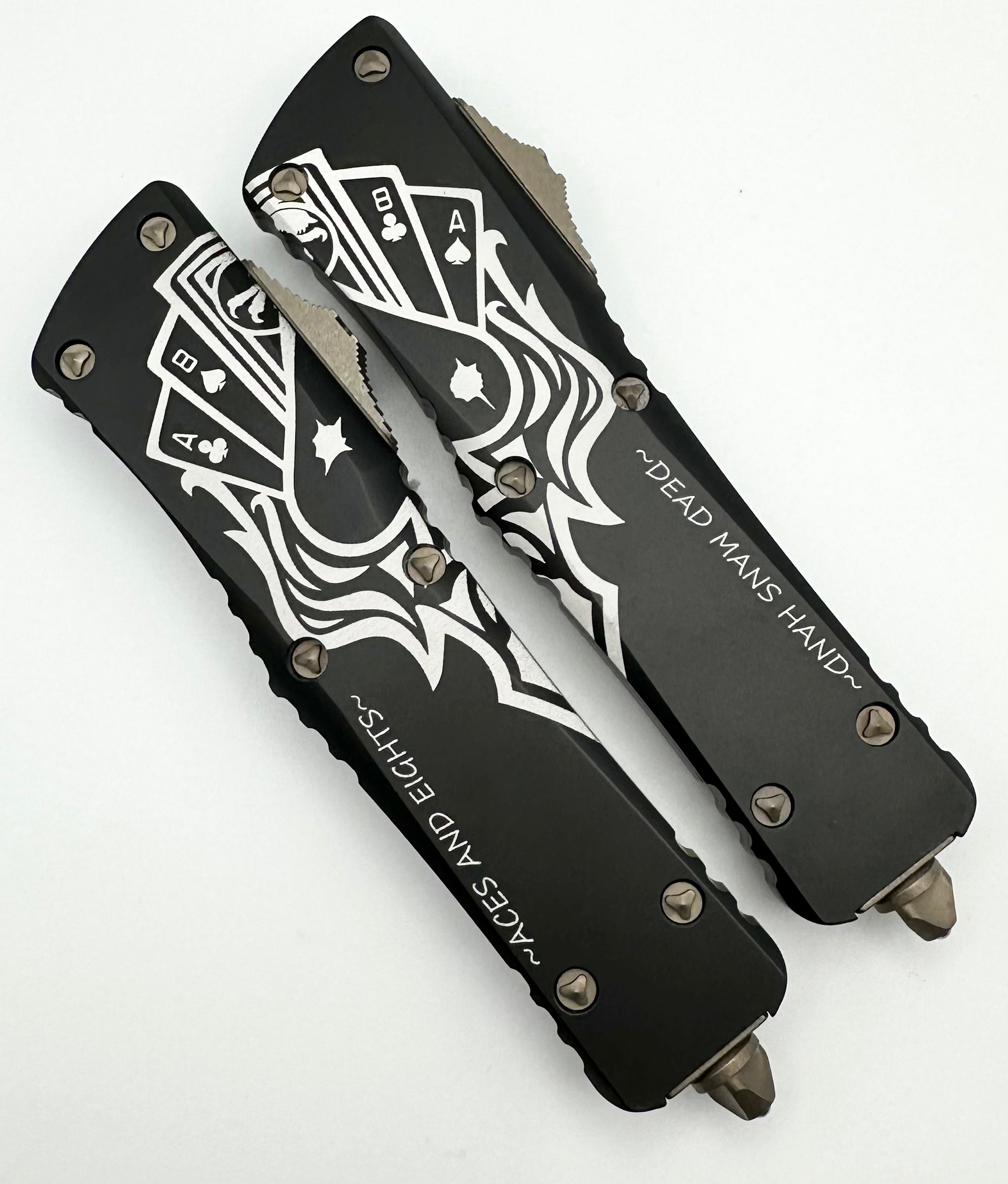 Premium Microtech Combat Troodon Set - Dead Man's Hand Hellhound & Warhound Signature Series