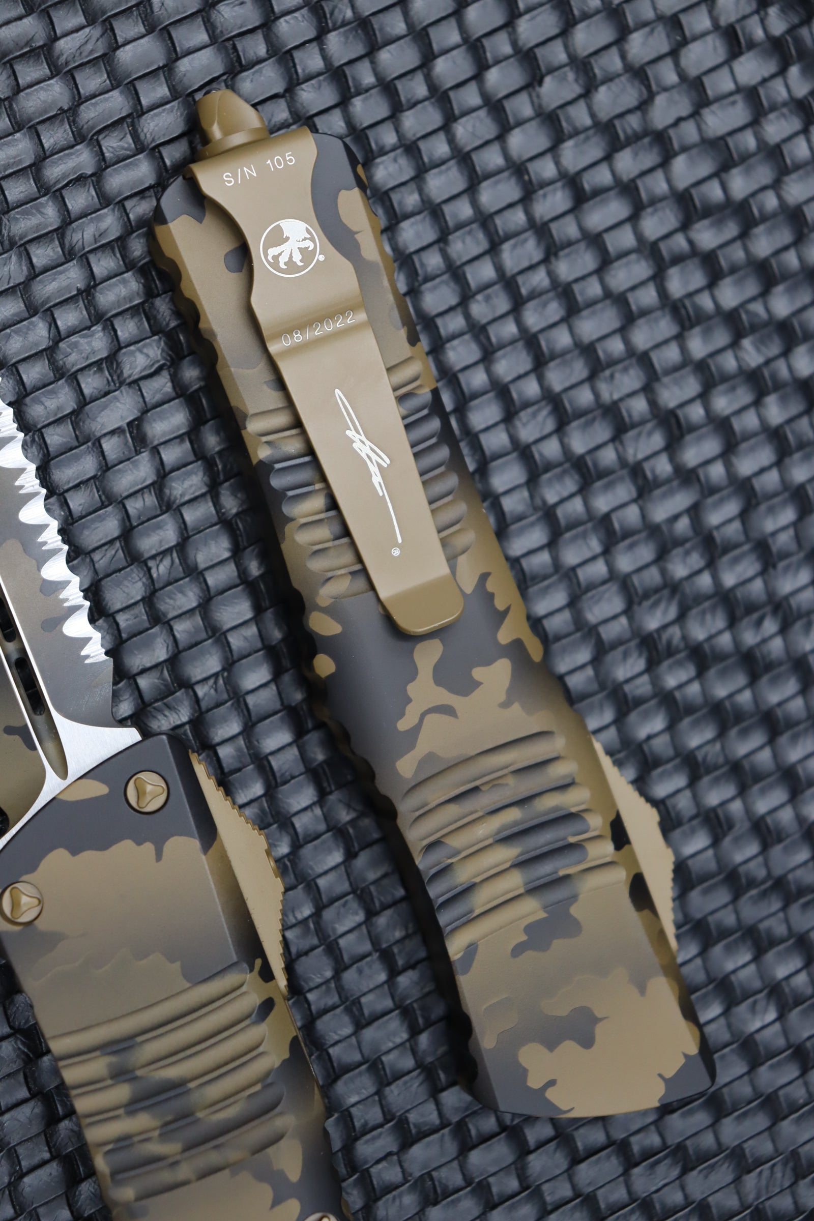 Premium Microtech Combat Troodon Coyote Camo - Ultimate Tactical OTF Knife