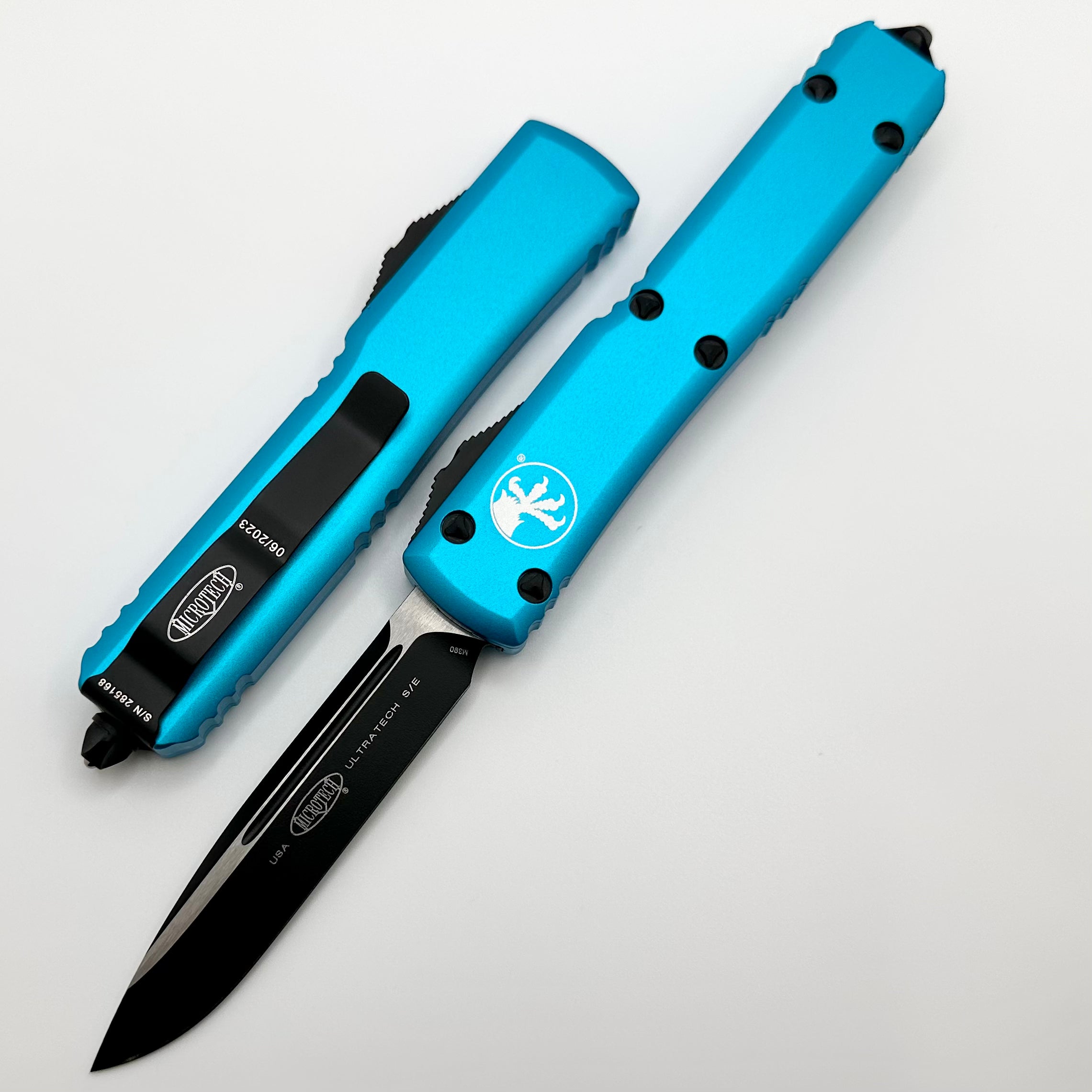 Microtech Ultratech Black Single Edge & Turquoise 121-1TQ - Premium OTF Knife