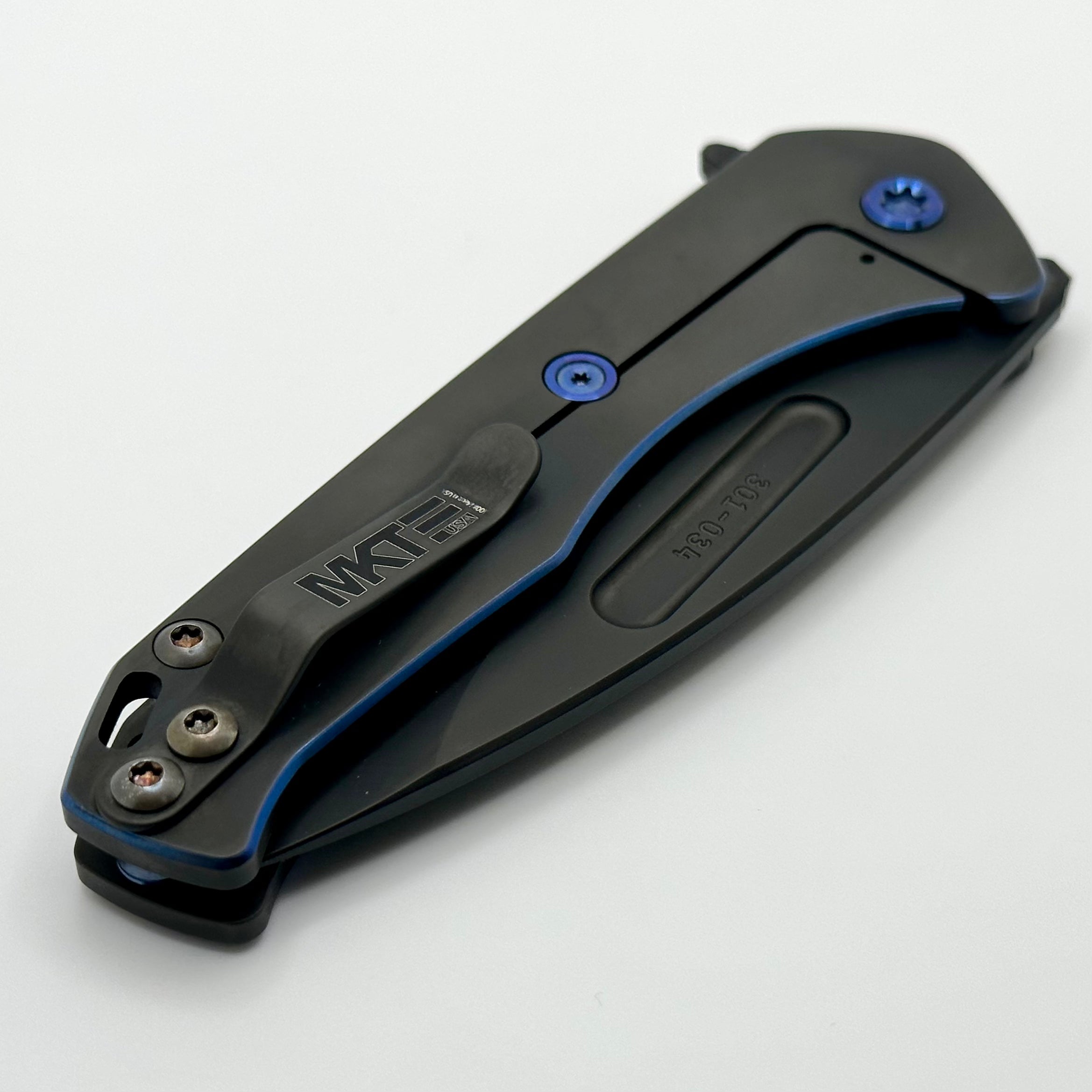 Medford Praetorian Slim Flipper: Premium S45VN Blade with PVD Finish & Blue Accents