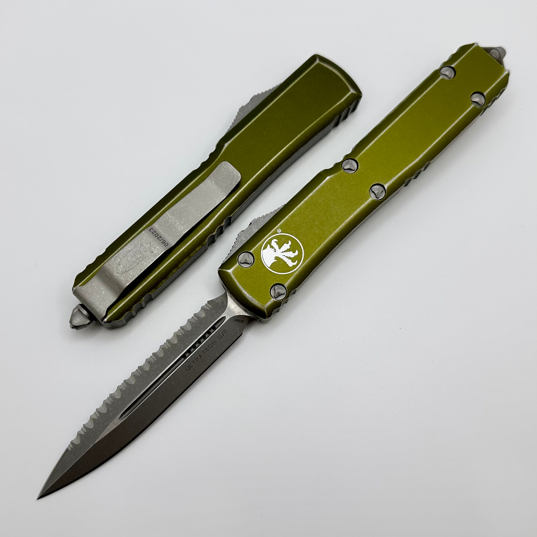 Microtech Ultratech Apocalyptic OTF Knife - Premium Full Serrated Blade in Distressed OD Green