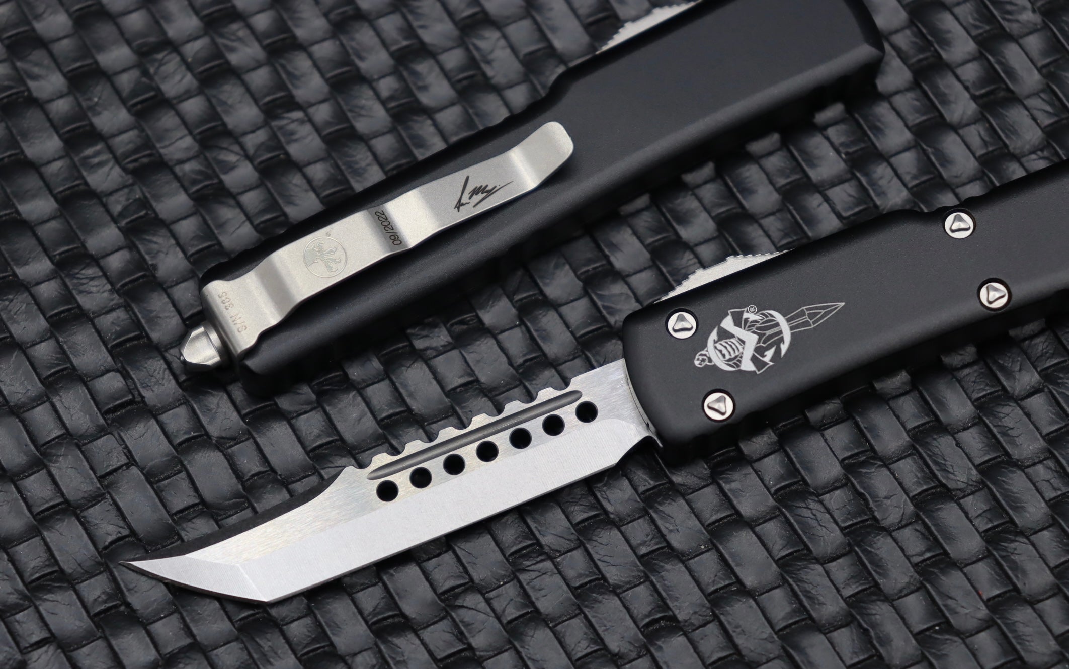 Premium Microtech UTX-70 Hellhound Stonewash Pocket Knife