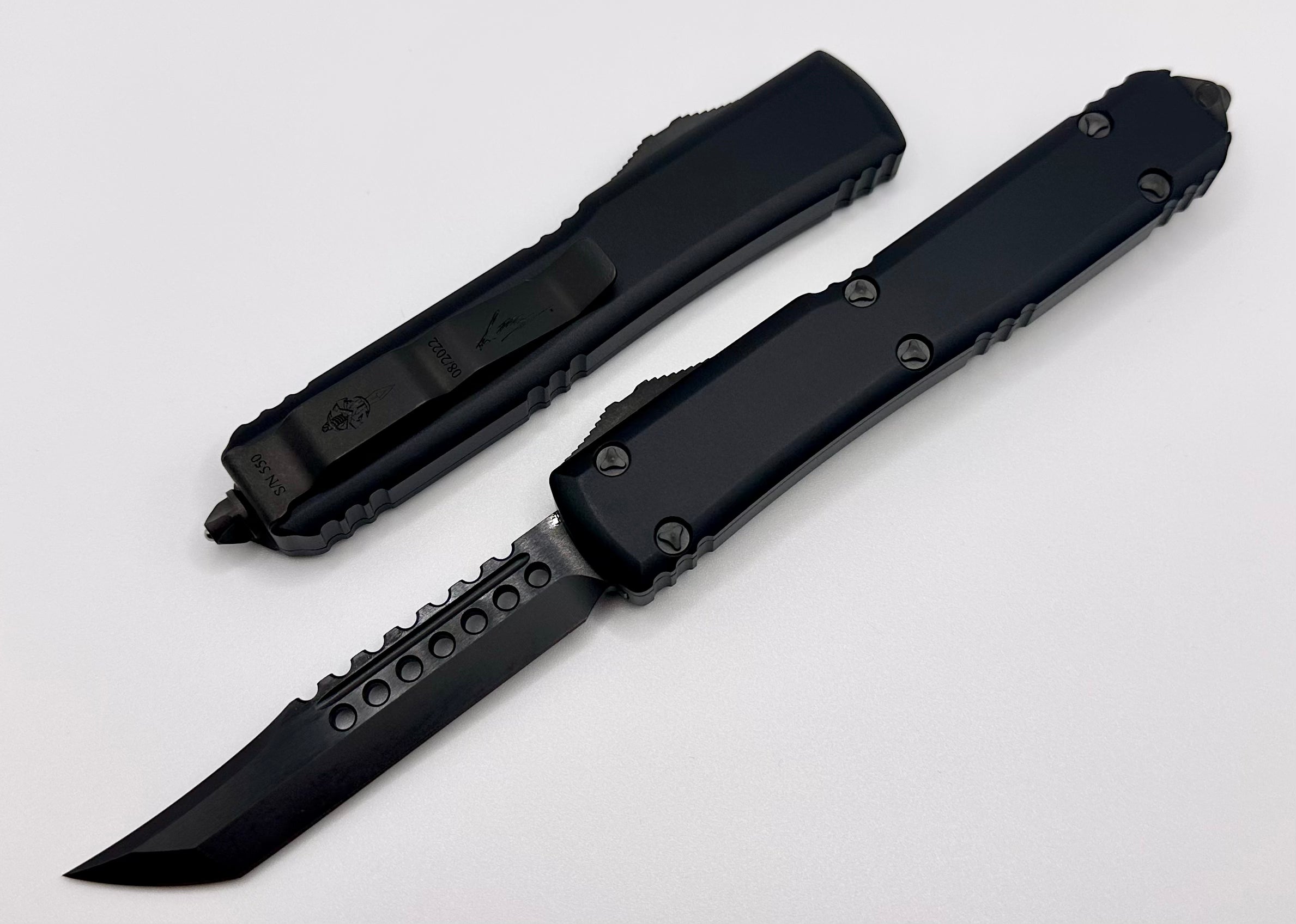 Microtech Ultratech Hellhound DLC Shadow Signature Series - Premium Tactical Knife