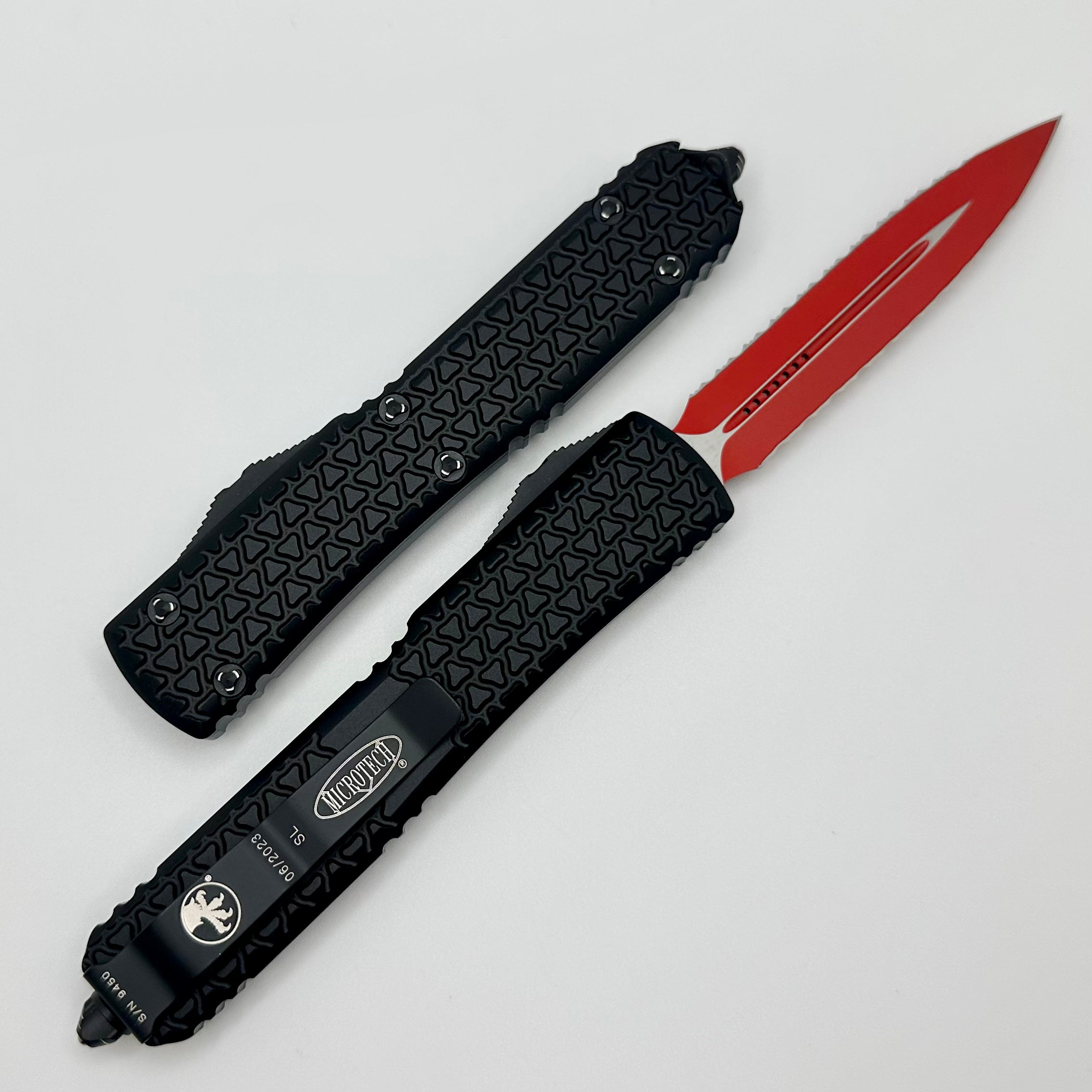 Ultimate Microtech Ultratech Sith Lord Signature Knife - Premium Double Edge Full Serrated