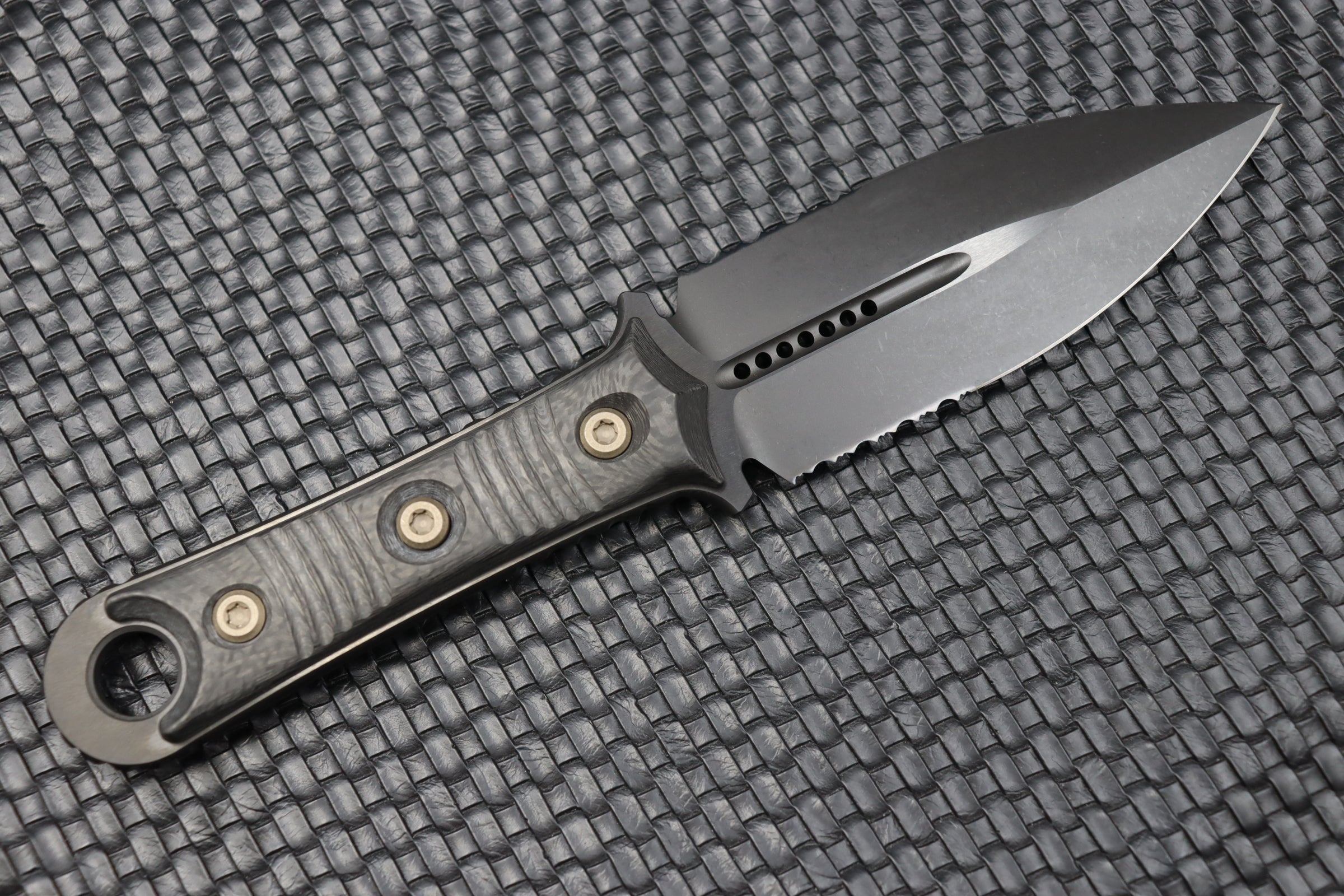 Microtech SBD Ultimate Tactical Knife - Carbon Fiber & Partial Serrated Blade