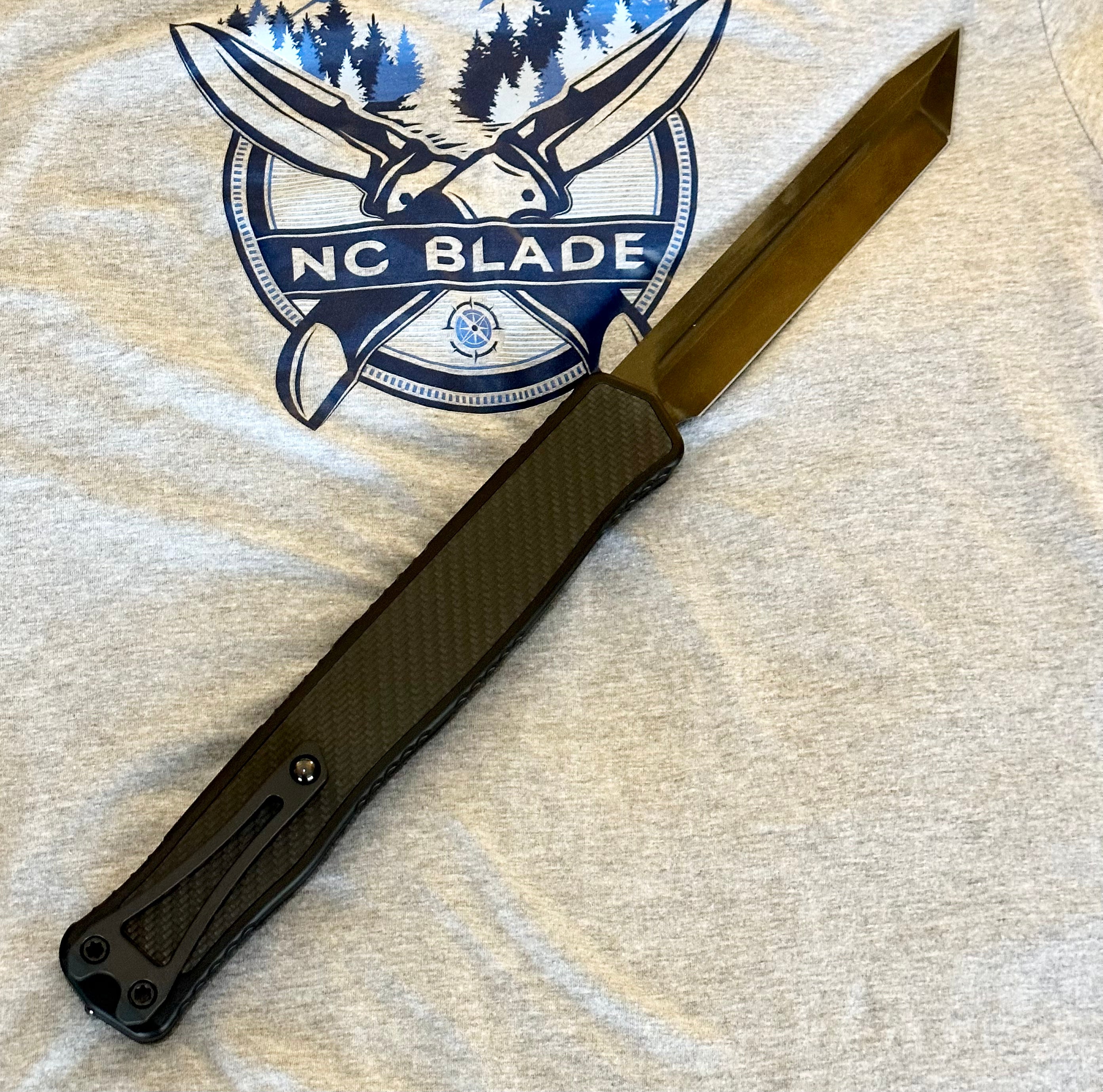 Heretic Knives GIANT 2X Cleric II Premium Custom DLC Tanto with MagnaCut Blade & Carbon Fiber Inlays