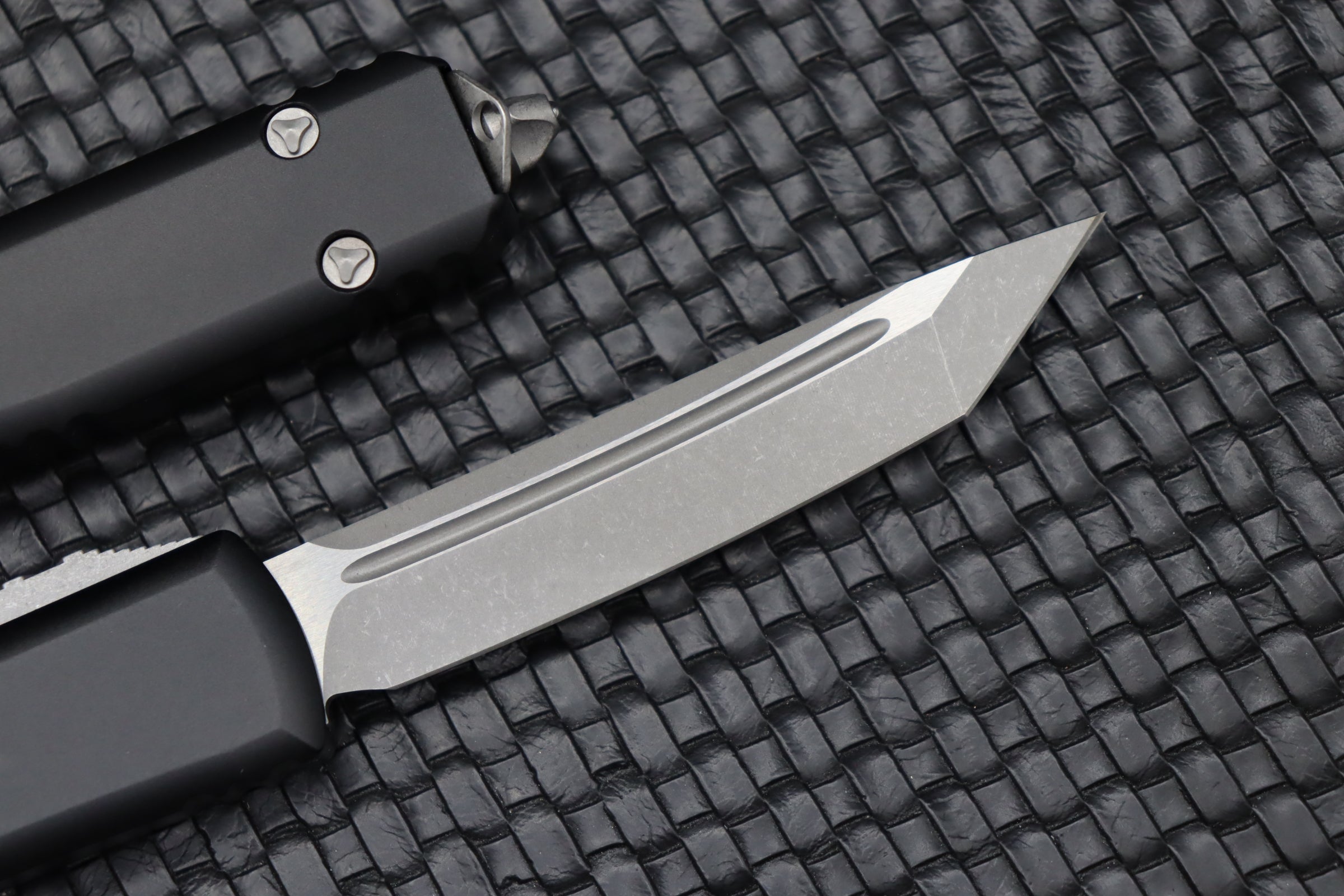 Microtech Ultratech Tanto Apocalyptic Standard - Premium Tactical OTF Knife