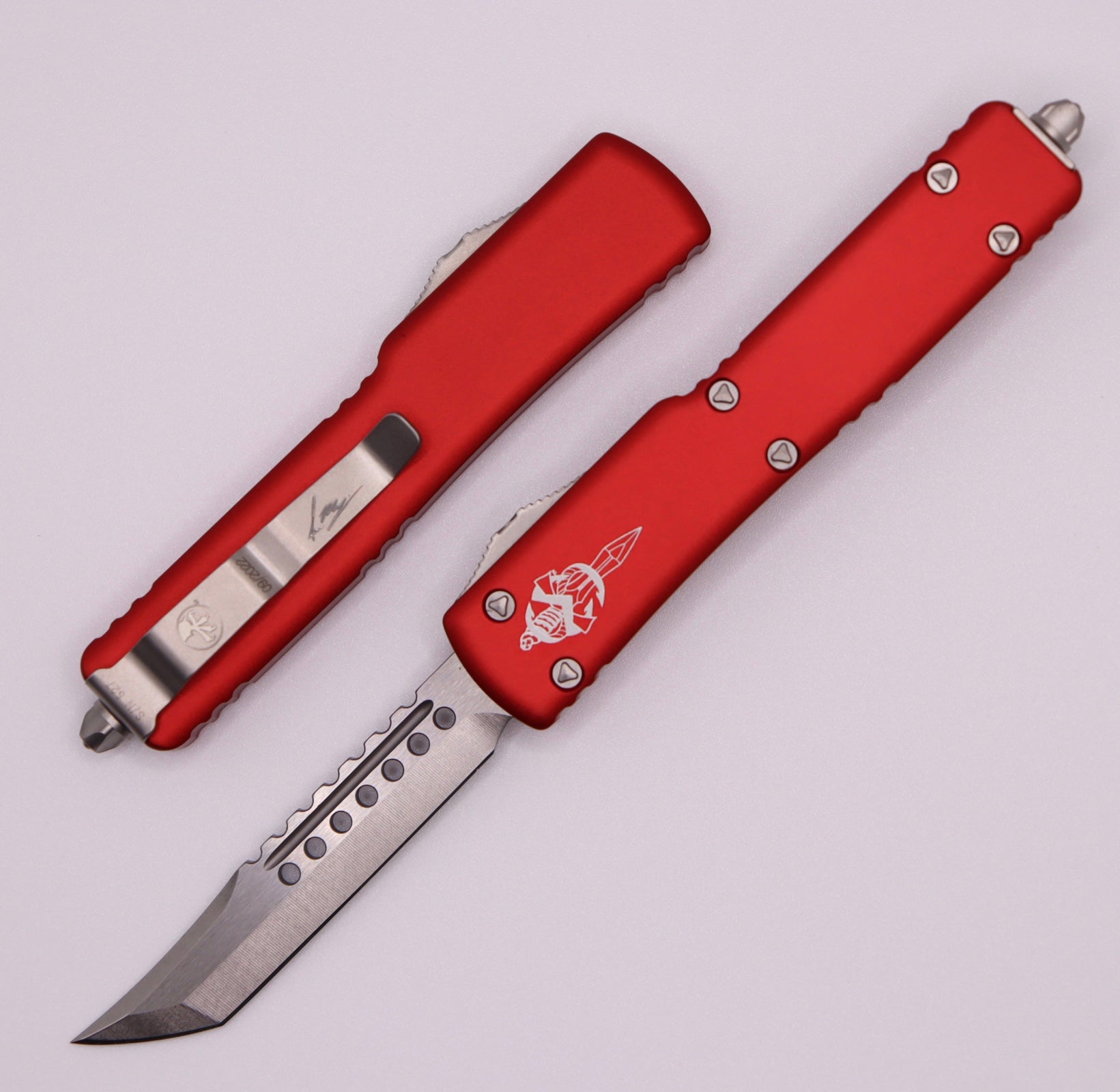 Microtech UTX-70 Hellhound Stonewash Red - Premium Compact Tactical Knife