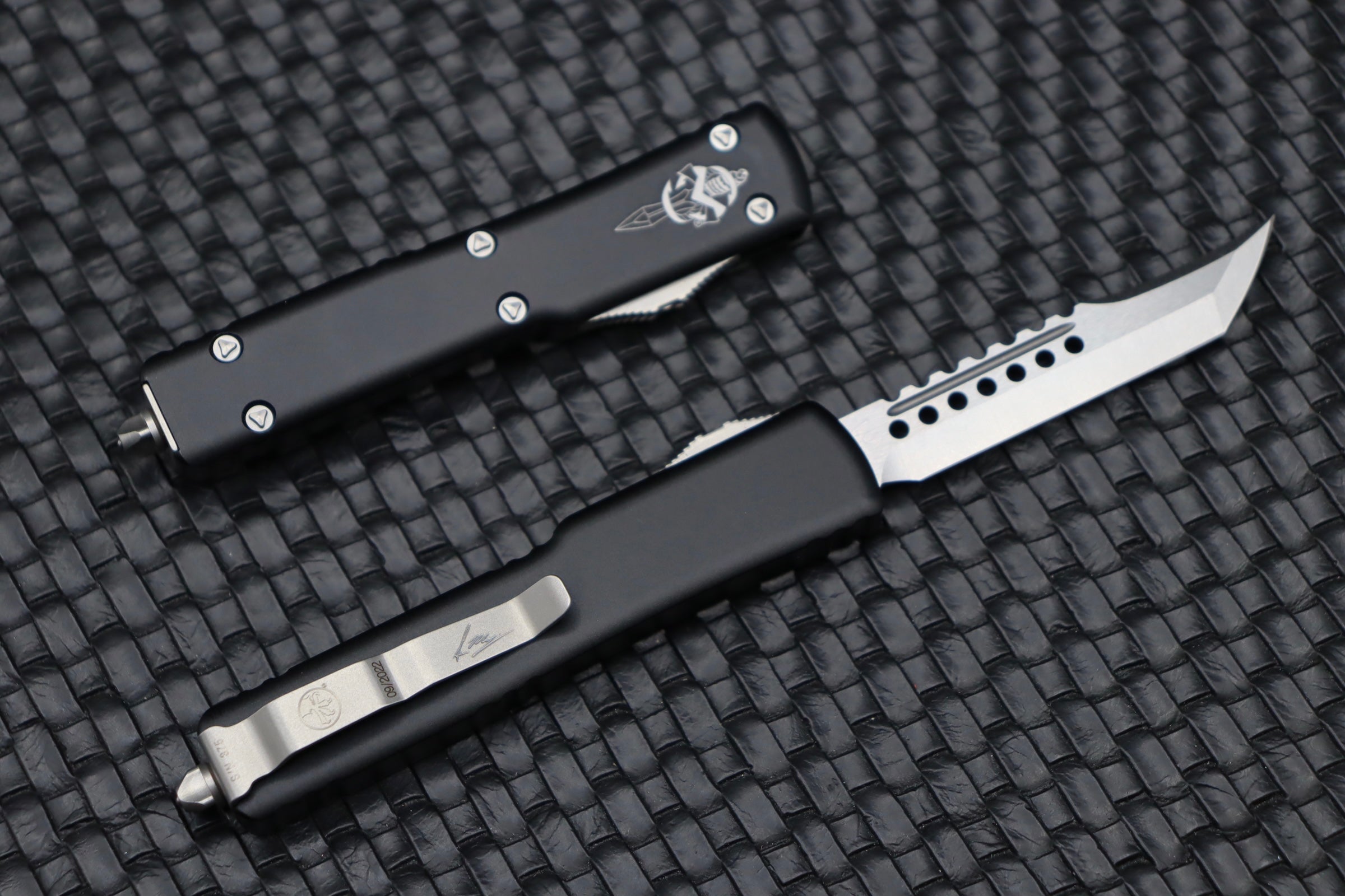 Premium Microtech UTX-70 Hellhound Stonewash Pocket Knife