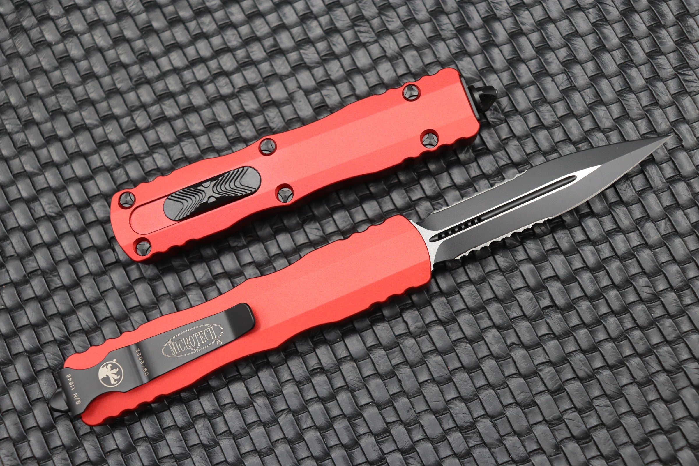 Premium Microtech Dirac D/E Partial Serrated Knife with Red Handle