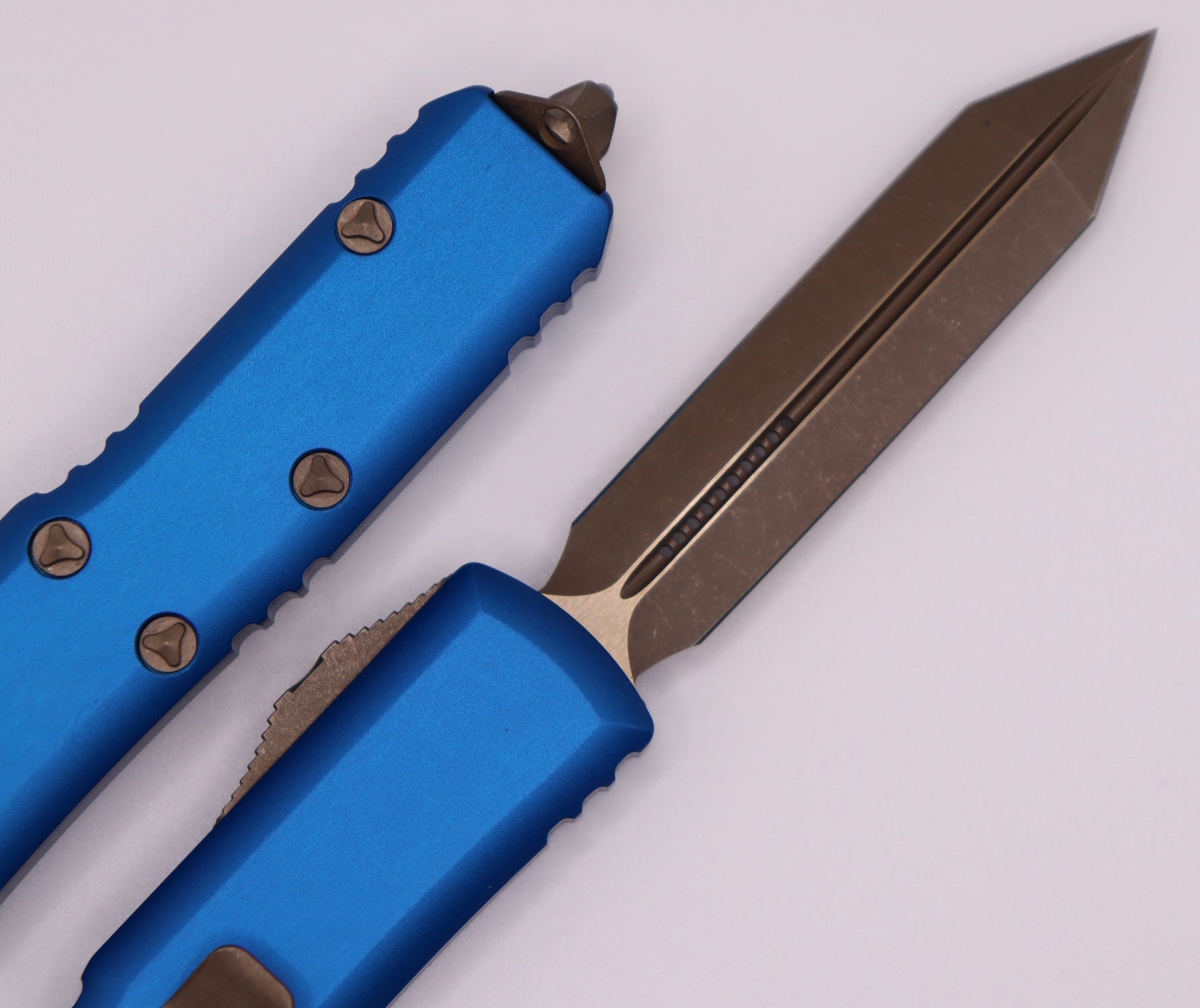 Microtech UTX-85 Spartan Apocalyptic Bronze EDC Knife