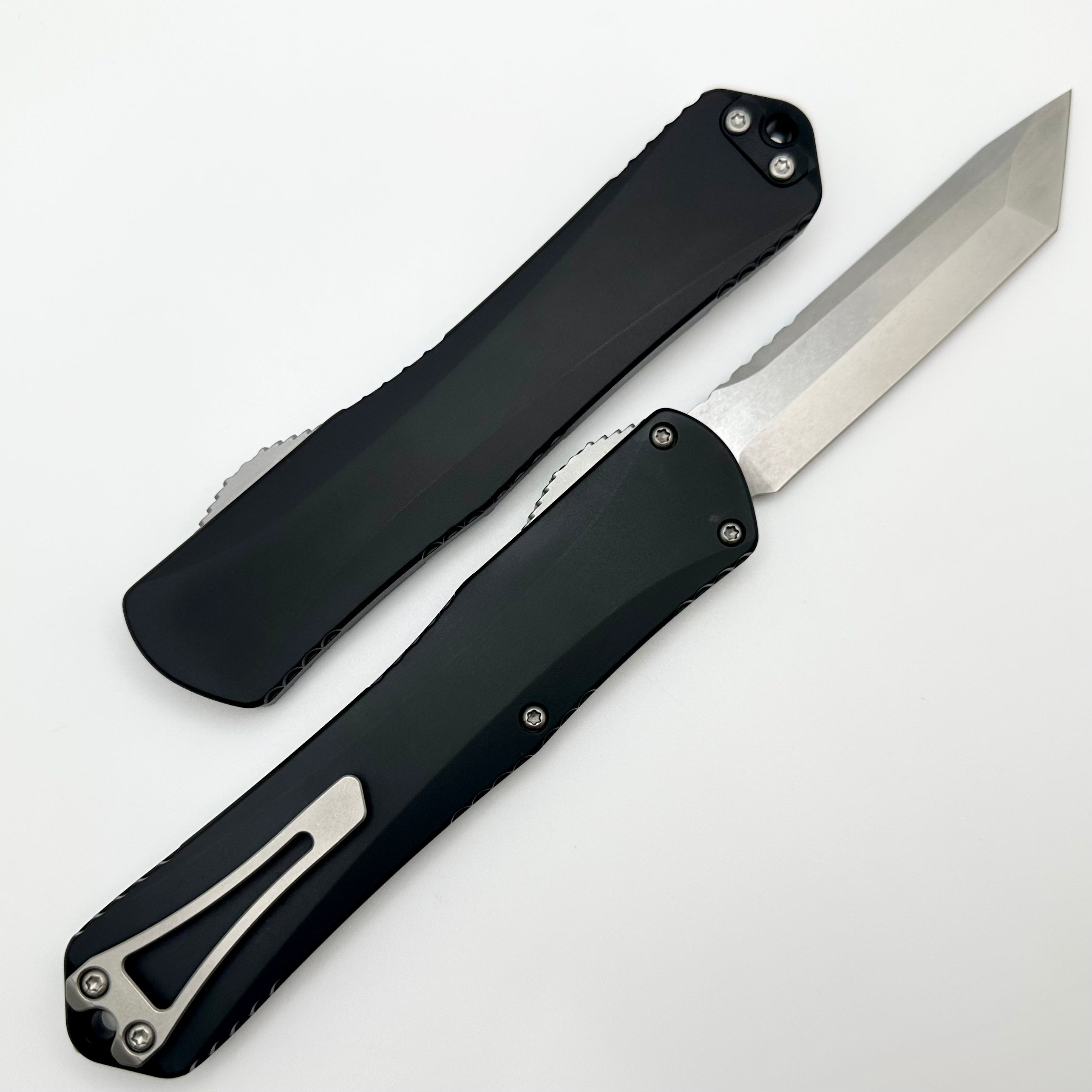 Heretic Knives Manticore X Premium OTF Knife - Black Handle & Stonewash Tanto MagnaCut