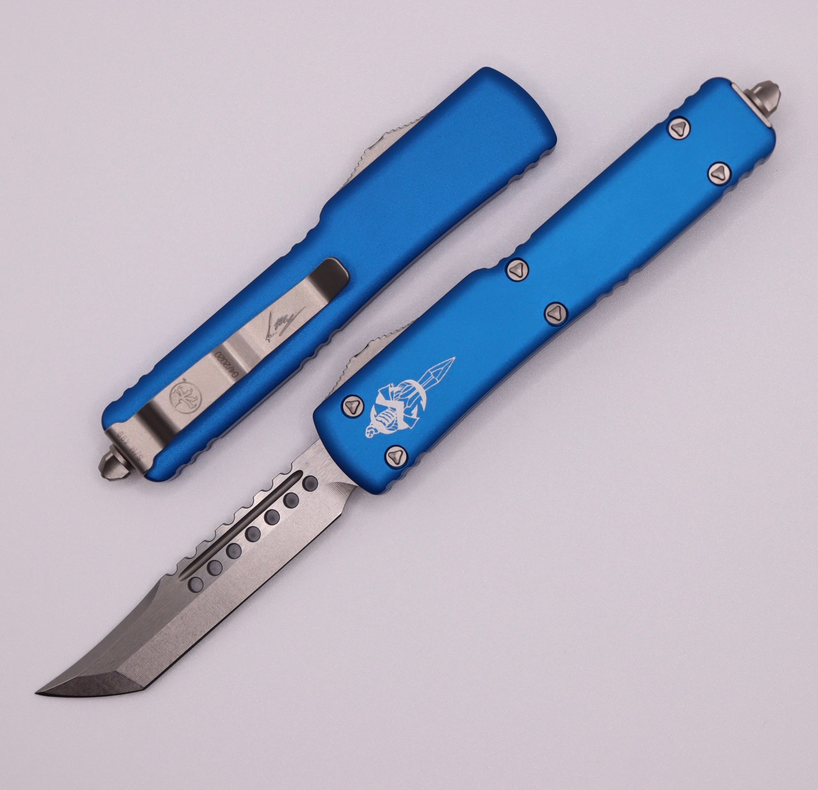 Microtech UTX-70 Hellhound Stonewash & Blue Premium Compact Knife