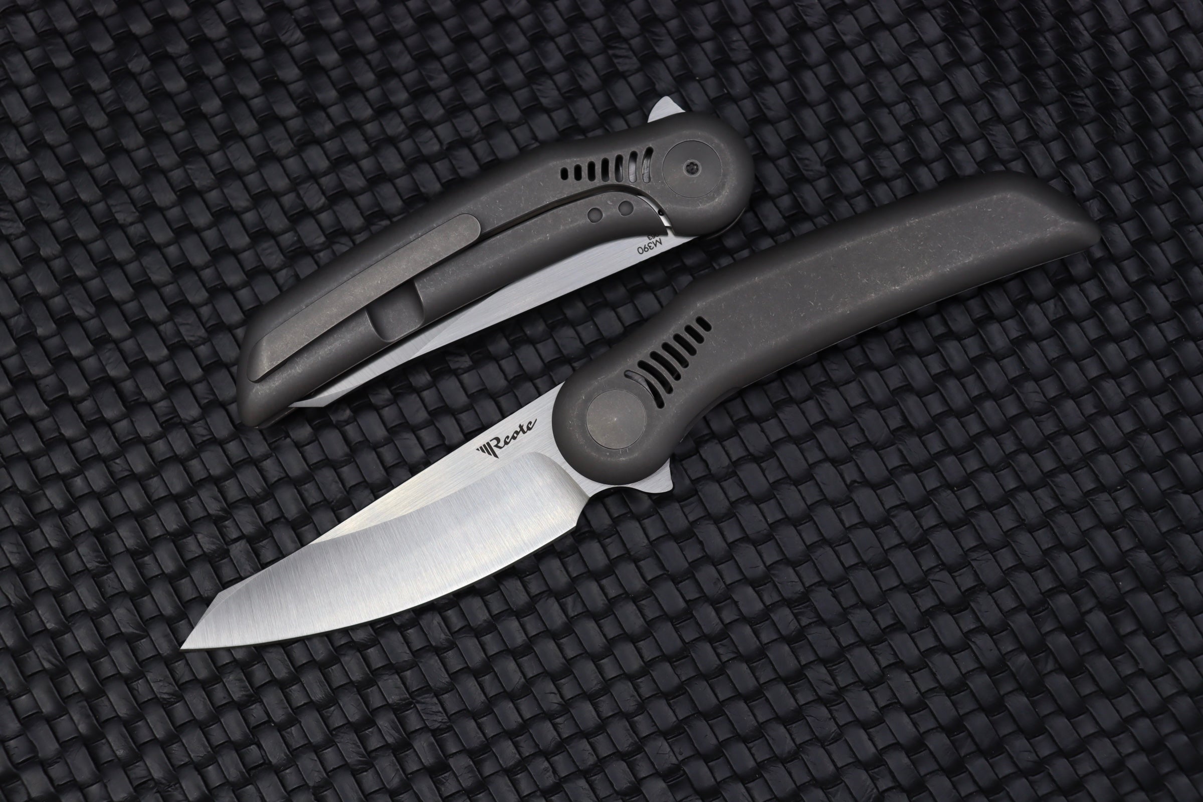 Reate Gents #9 Premium EDC Knife - Dark Beadblast Titanium & M390 Steel