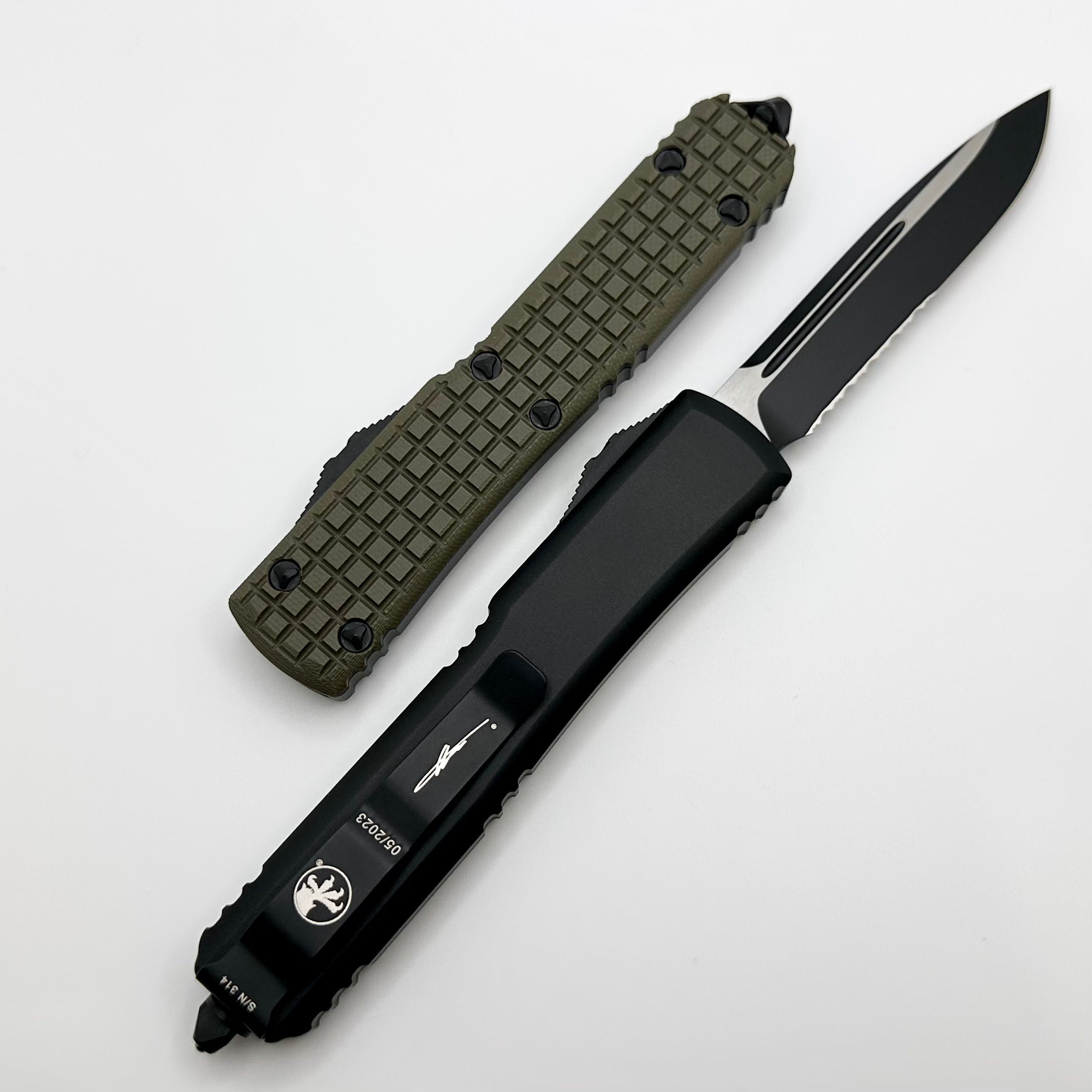 Microtech Ultratech Tactical OTF Knife - OD Green G-10 Handle, Partial Serrated M390 Blade