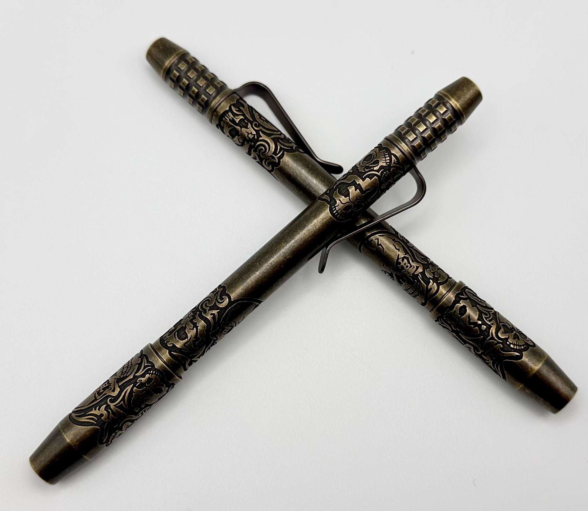 Borka Ti2Design Ultimate TechLiner Brass Pen with Magnetic Grid Skulls
