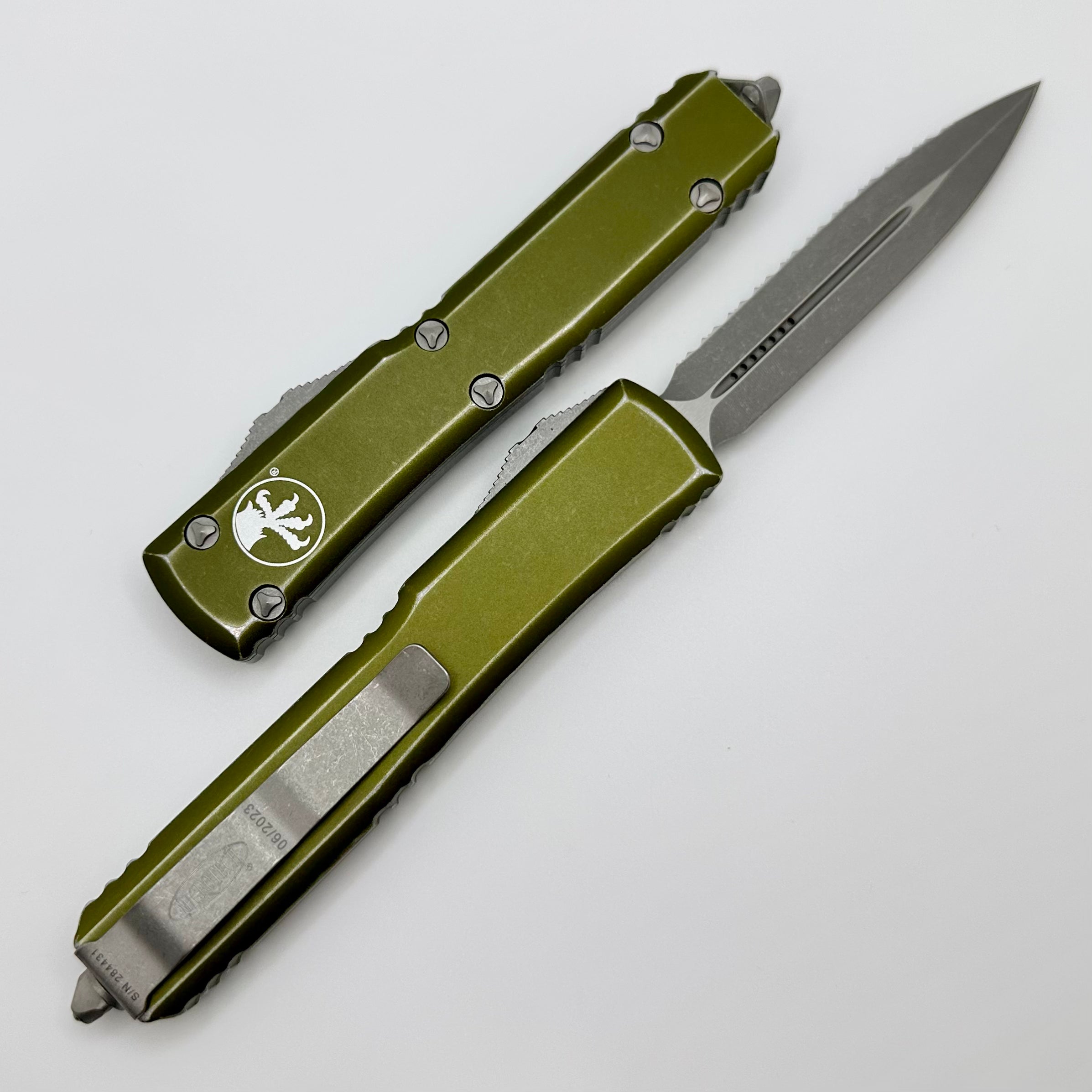 Microtech Ultratech Apocalyptic OTF Knife - Premium Full Serrated Blade in Distressed OD Green