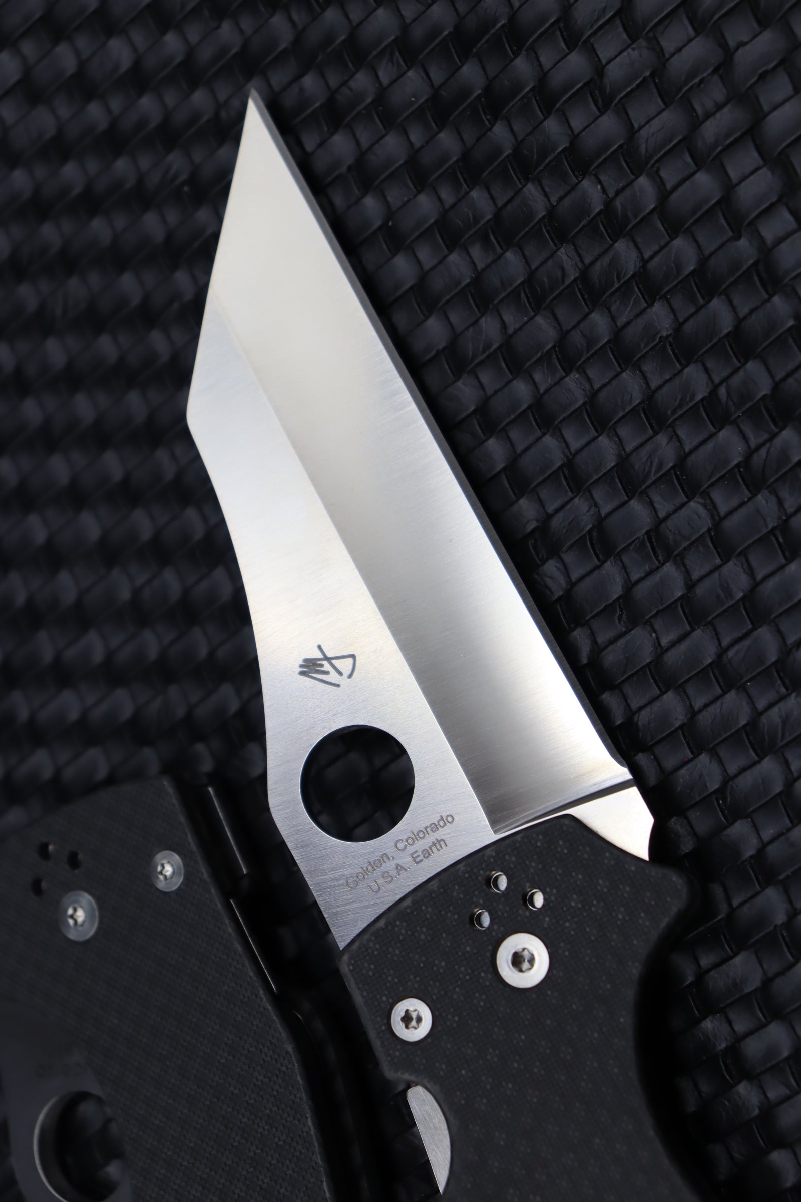 Spyderco Premium Carbon Fiber Yojumbo S90V Tactical Knife