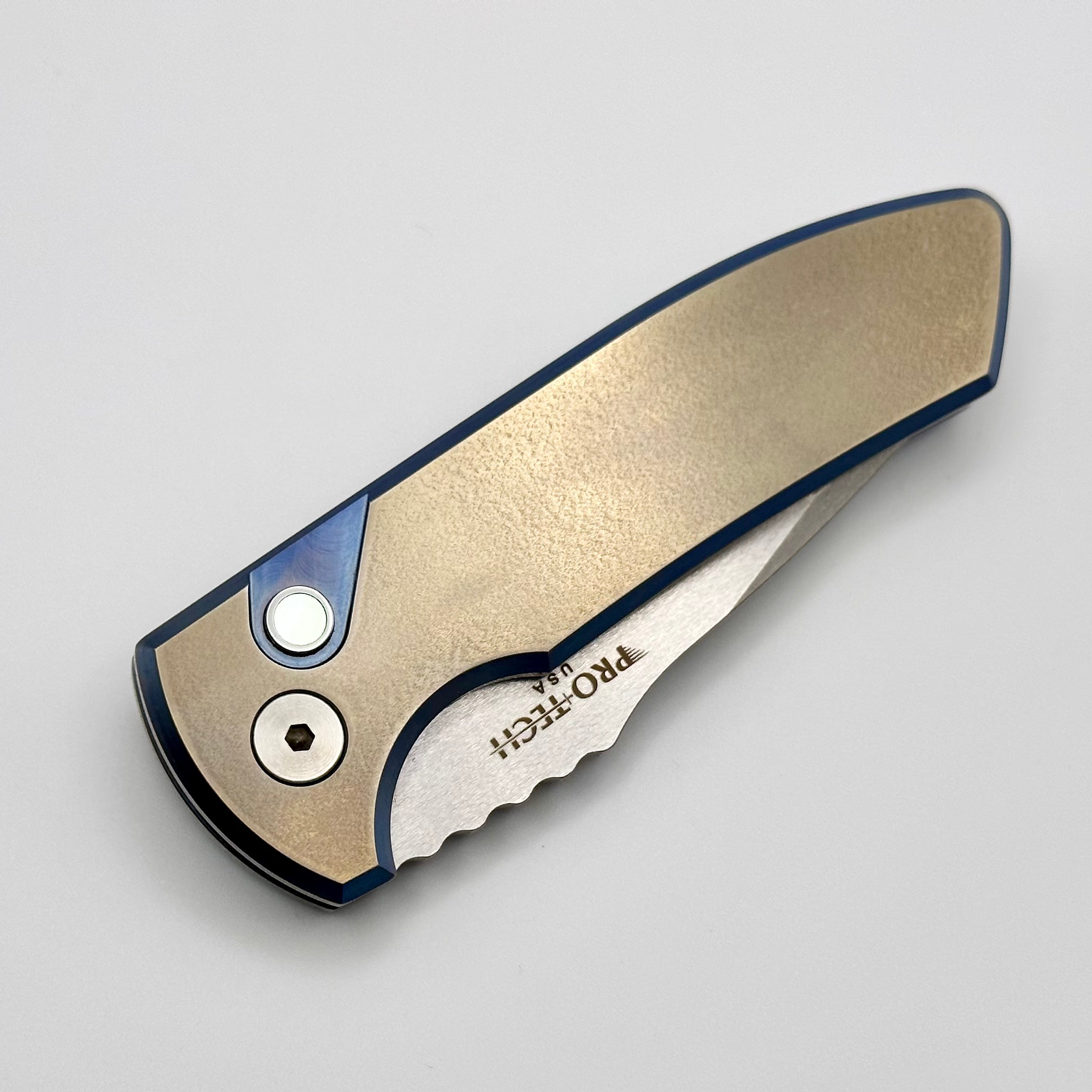 Ultimate Pro-Tech SBR Custom Knife - Premium Two-Tone Bronze/Blue Titanium Handle & Stonewash S35VN Blade