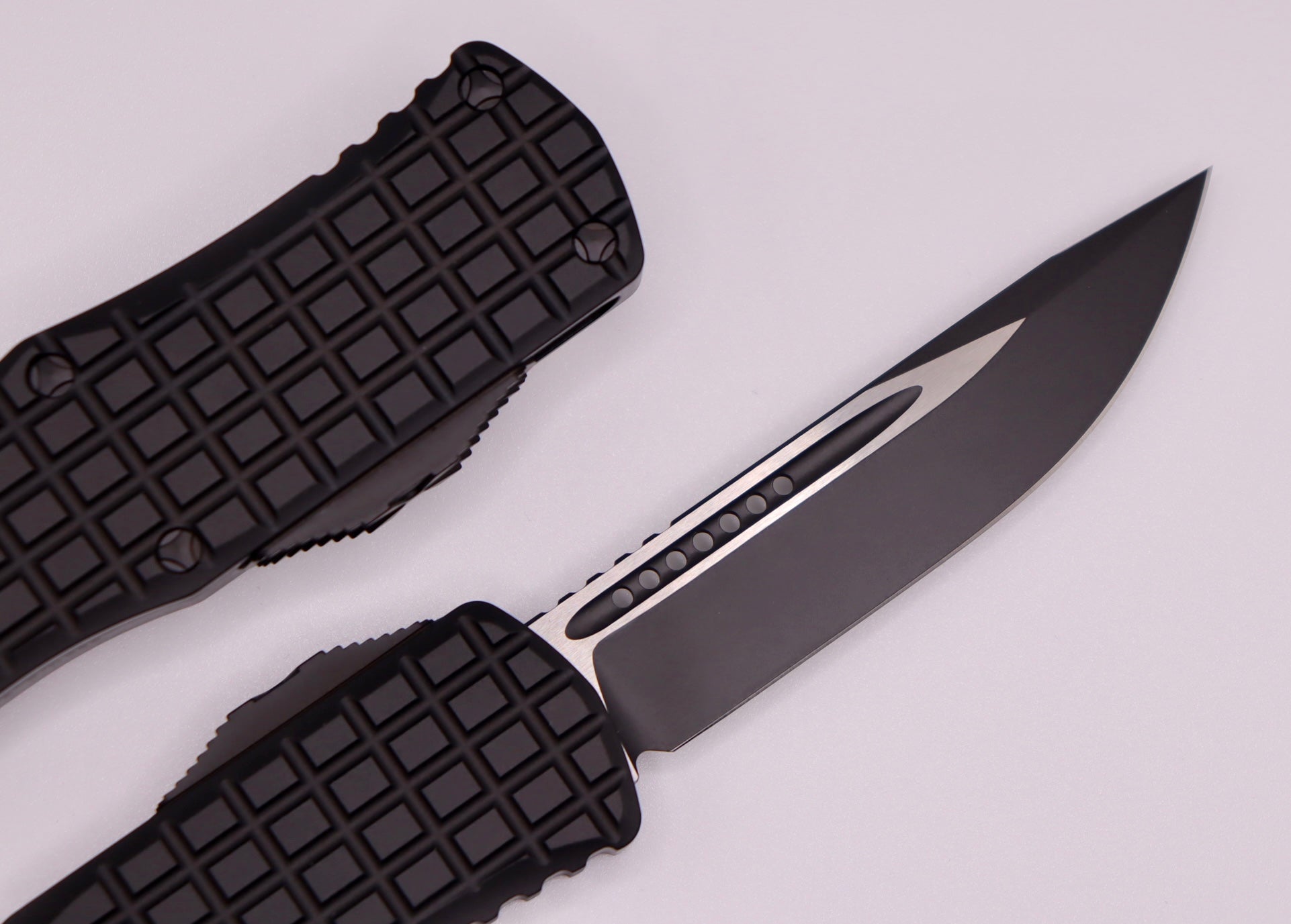 Microtech Hera Frag Single Edge Tactical Knife - Premium M390 Steel