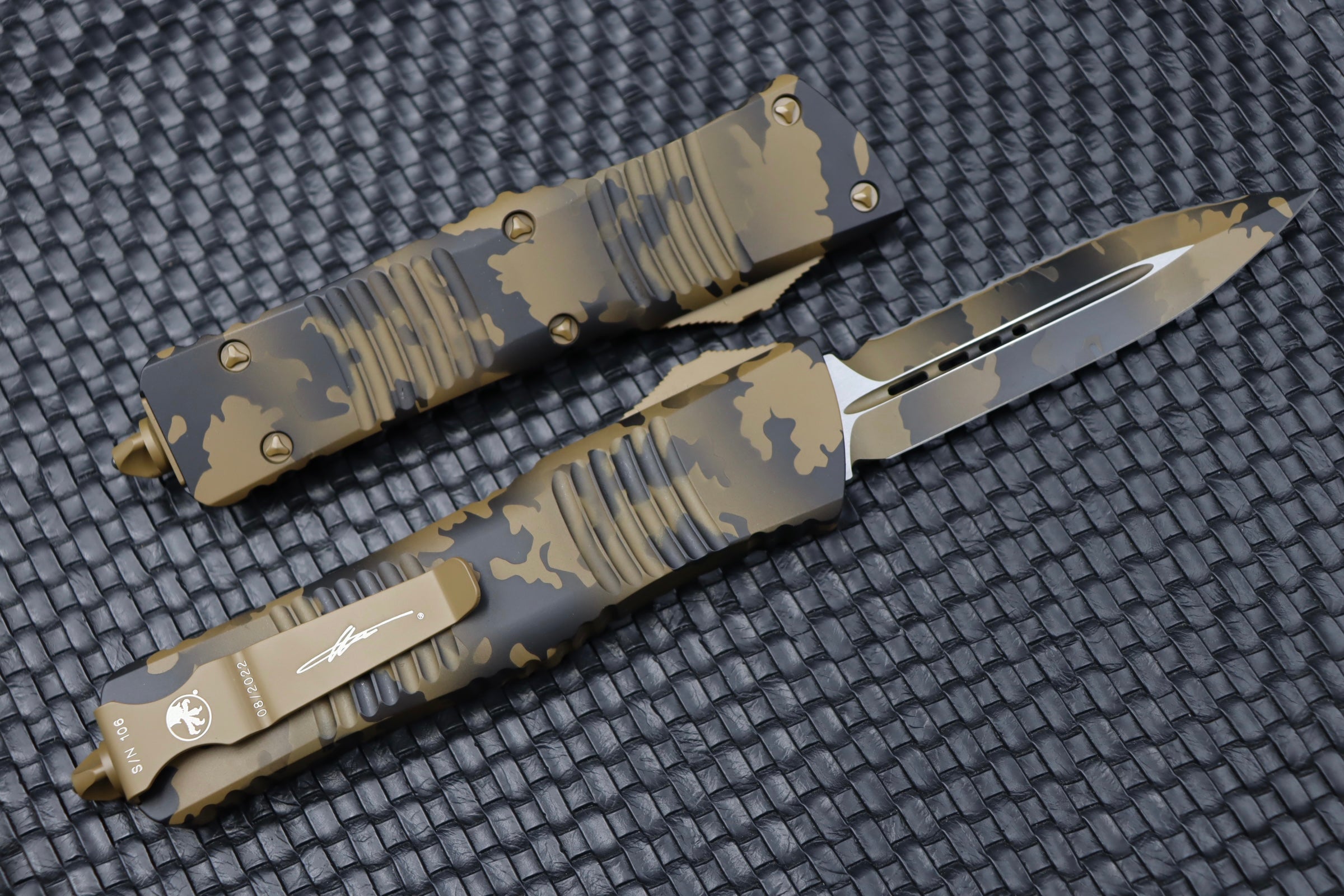 Premium Microtech Combat Troodon Coyote Camo - Ultimate Tactical OTF Knife