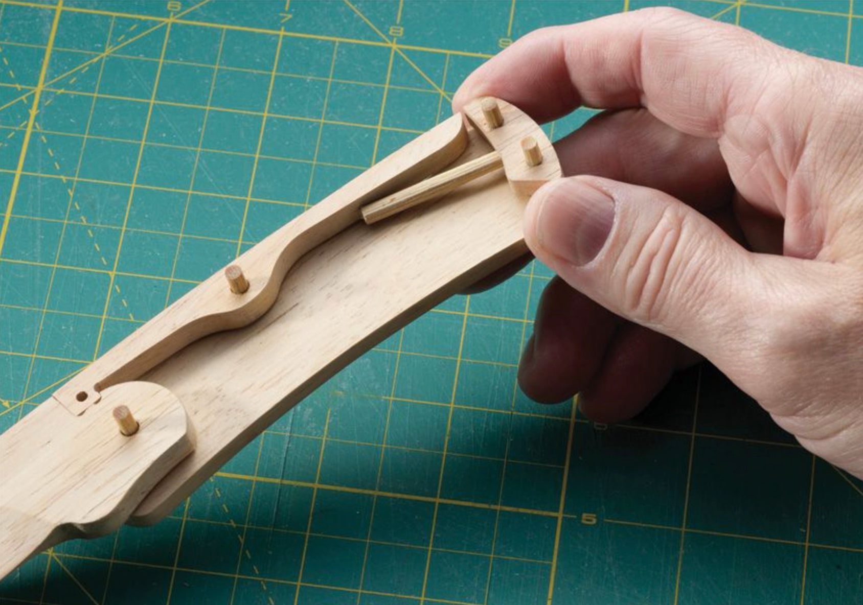 CRKT Ultimate Wooden Knife Kit 1032 - Premium DIY Lockback Folding Knife
