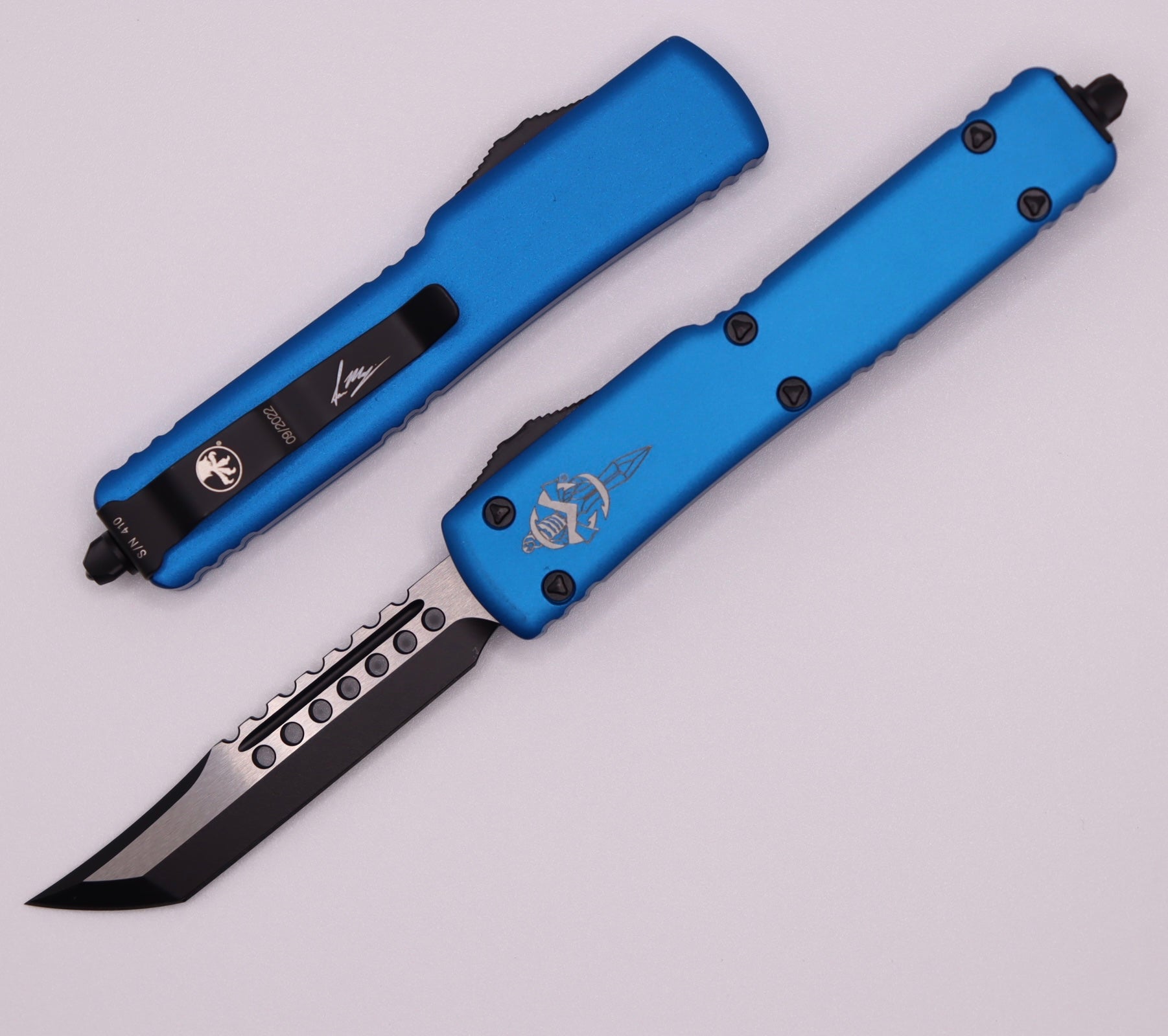 Microtech UTX-70 Hellhound Black & Blue Premium EDC Knife