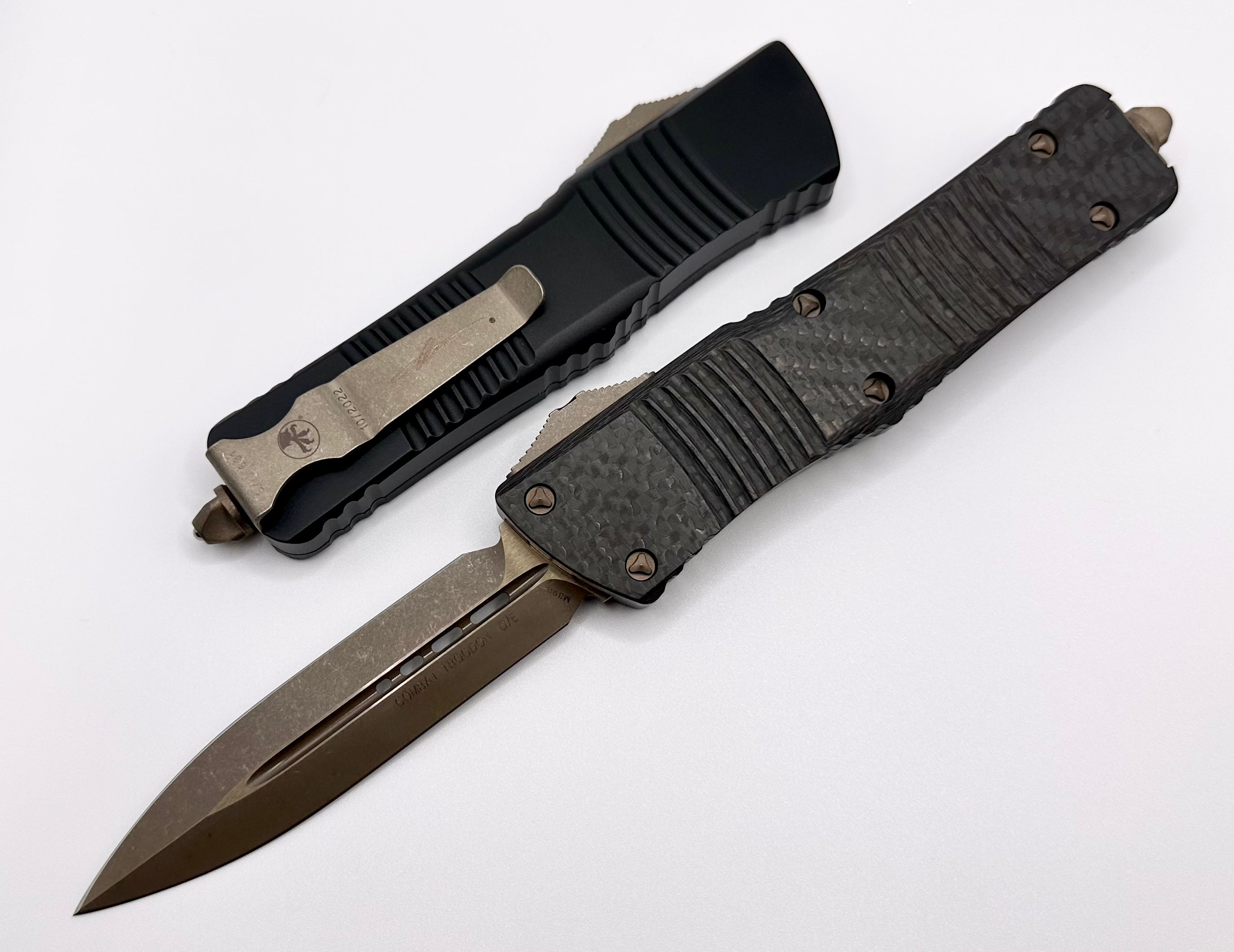 Microtech Combat Troodon Premium OTF Knife - Bronze Apocalyptic & Carbon Fiber