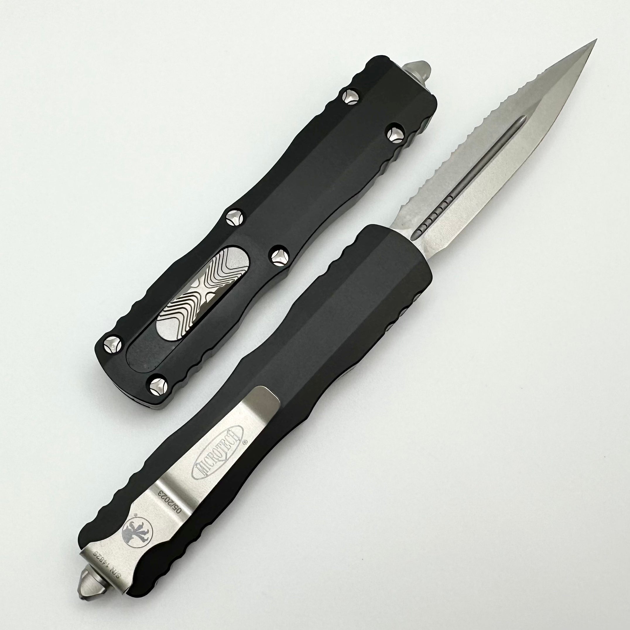 Microtech Dirac D/E Ultimate Tactical Knife - Stonewash Full Serrated & Black