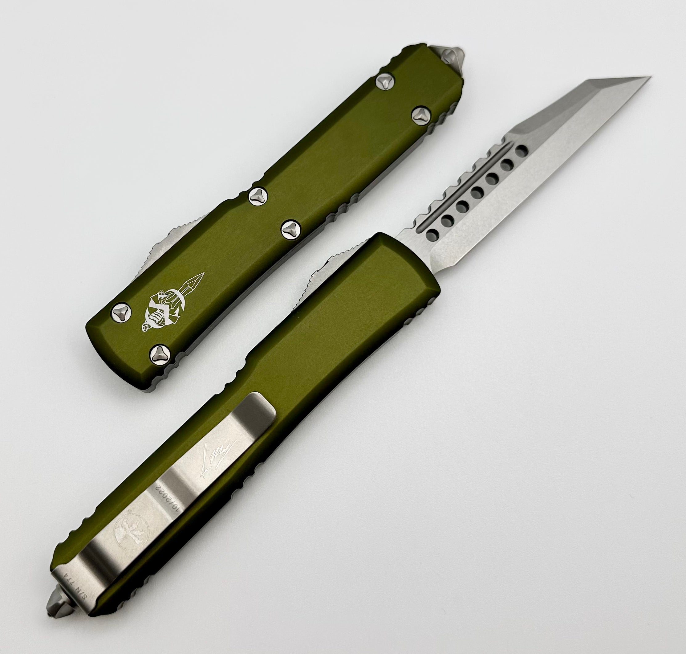 Premium Microtech Ultratech Warhound Stonewash OTF Knife - OD Green Edition