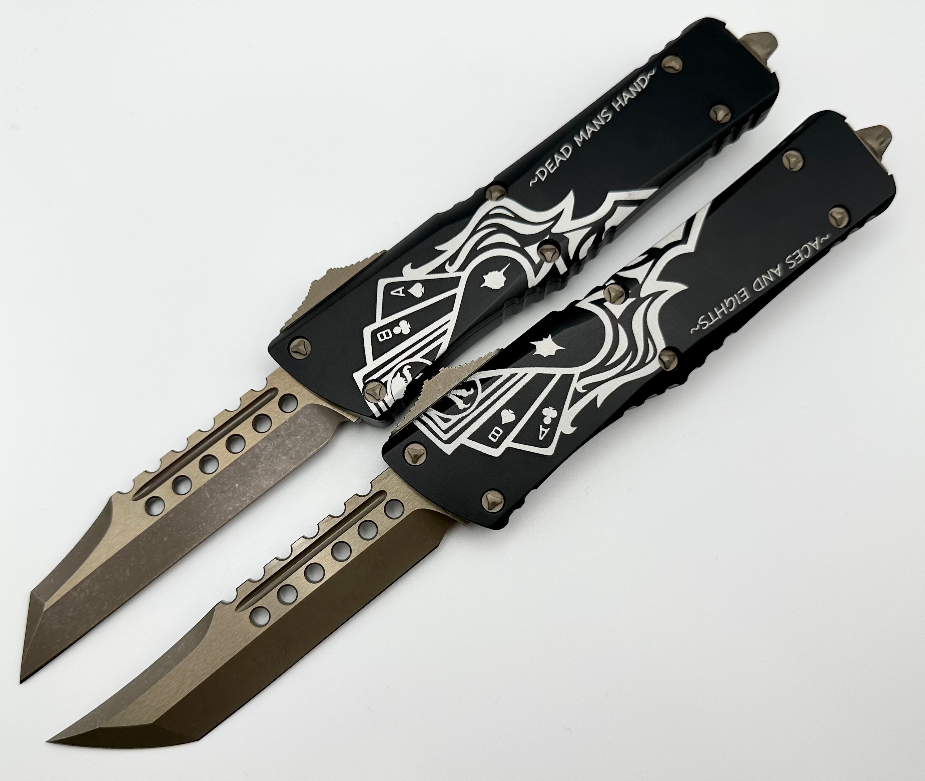 Premium Microtech Combat Troodon Set - Dead Man's Hand Hellhound & Warhound Signature Series