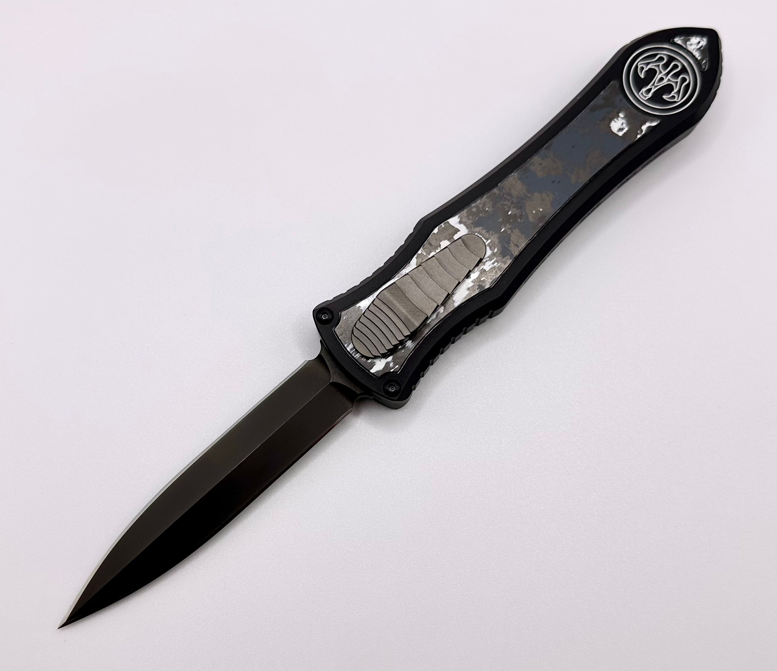 Premium Hawk Designs Model C Deadlock: White Storm Fat Carbon & 20CV Blade