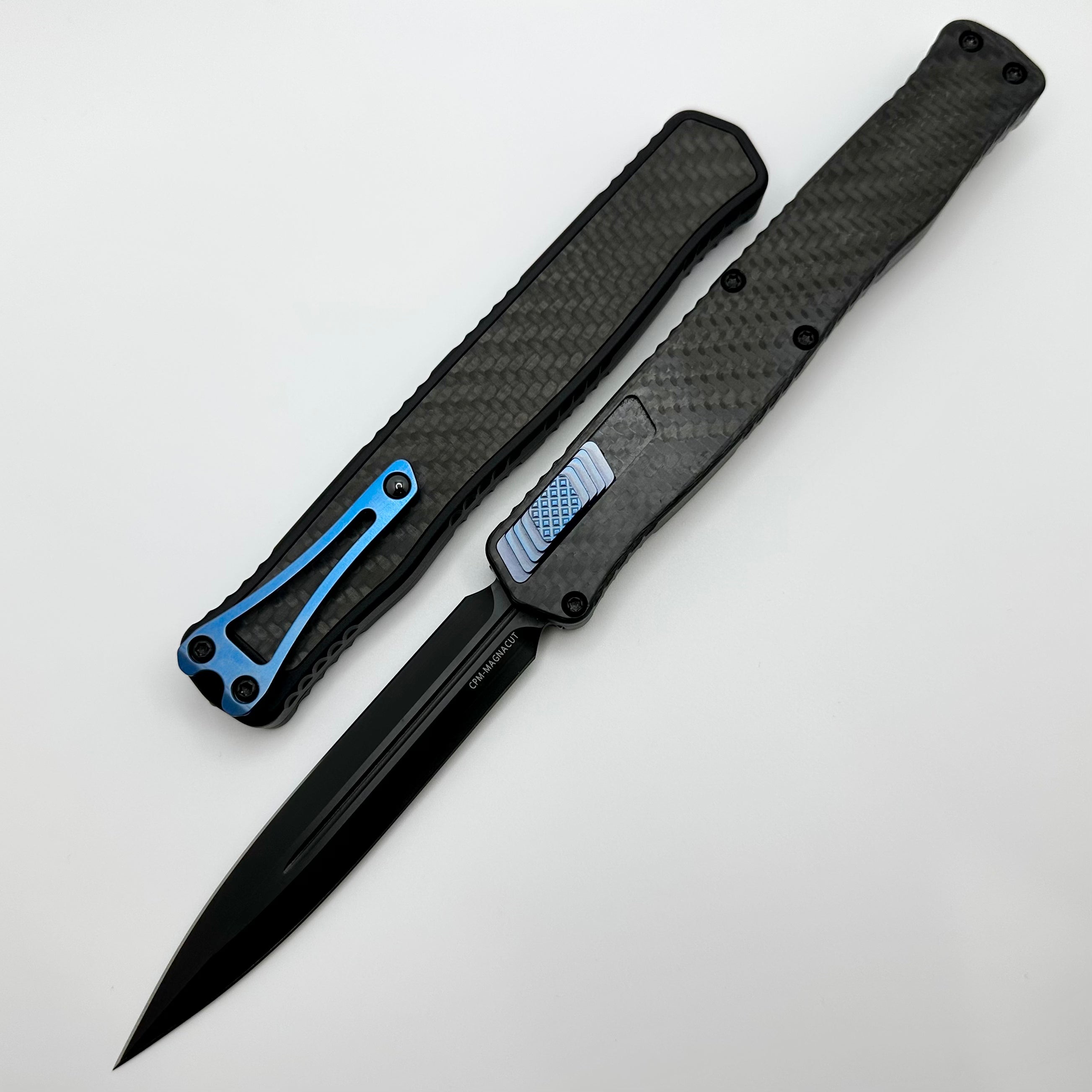 Heretic Knives Cleric II 2 Premium Carbon Fiber DLC Magnacut Blade with Blue Titanium Accents