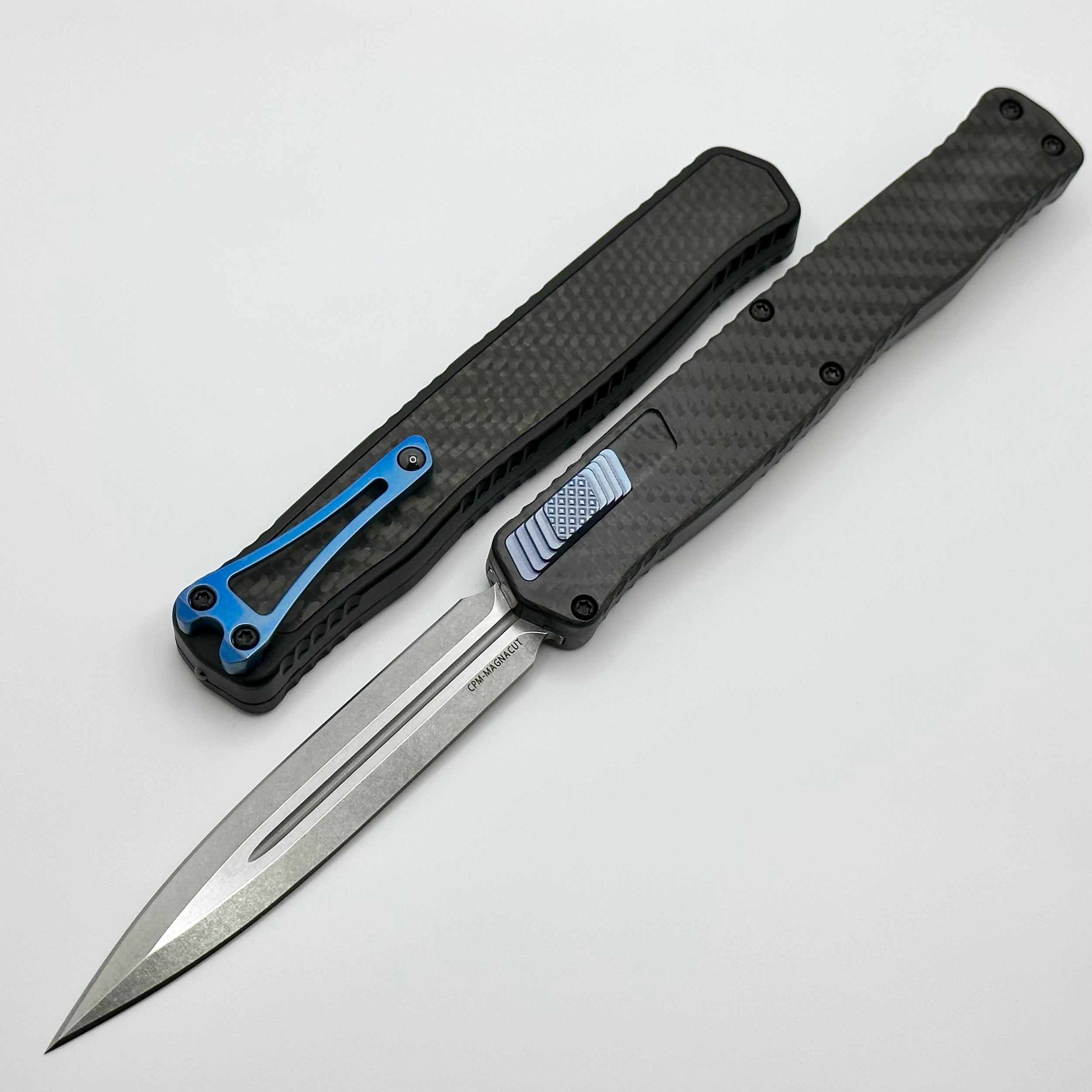 Heretic Knives Cleric II 2: Premium Carbon Fiber Magnacut Blade with Blue Titanium Accents