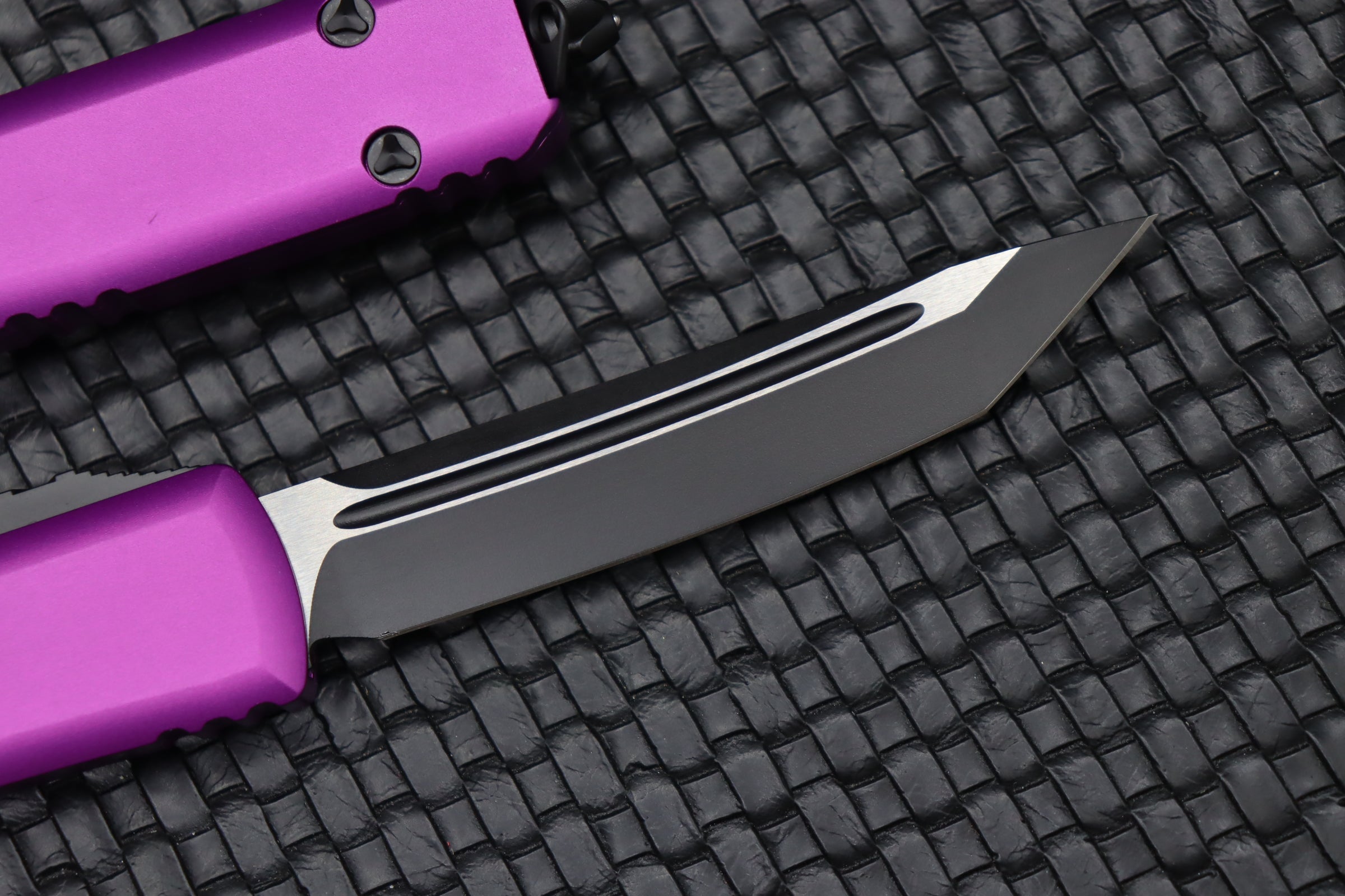 Microtech Ultratech Tanto Black & Violet Premium OTF Knife