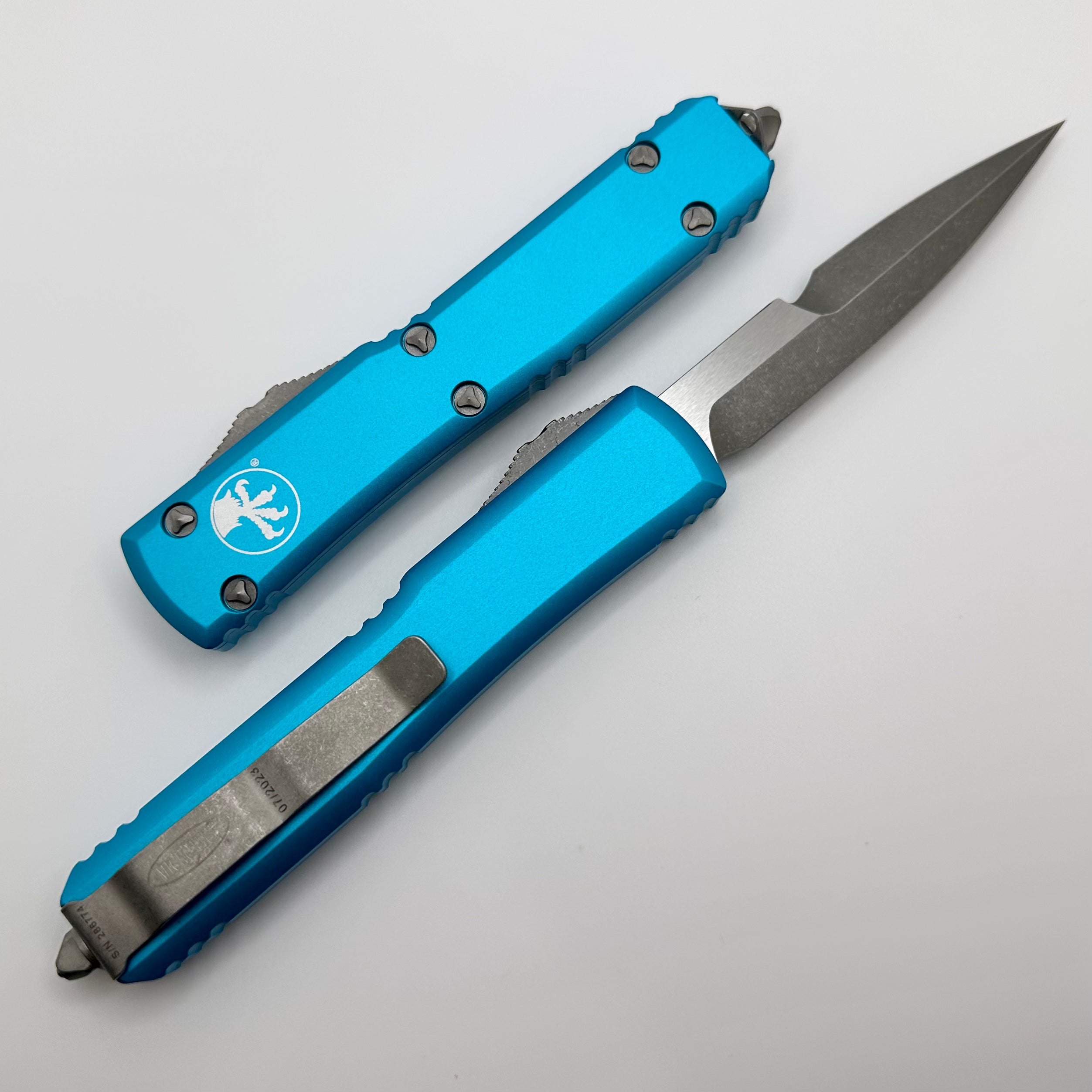 Premium Microtech Ultratech Bayonet Grind Apocalyptic Knife - Turquoise Edition