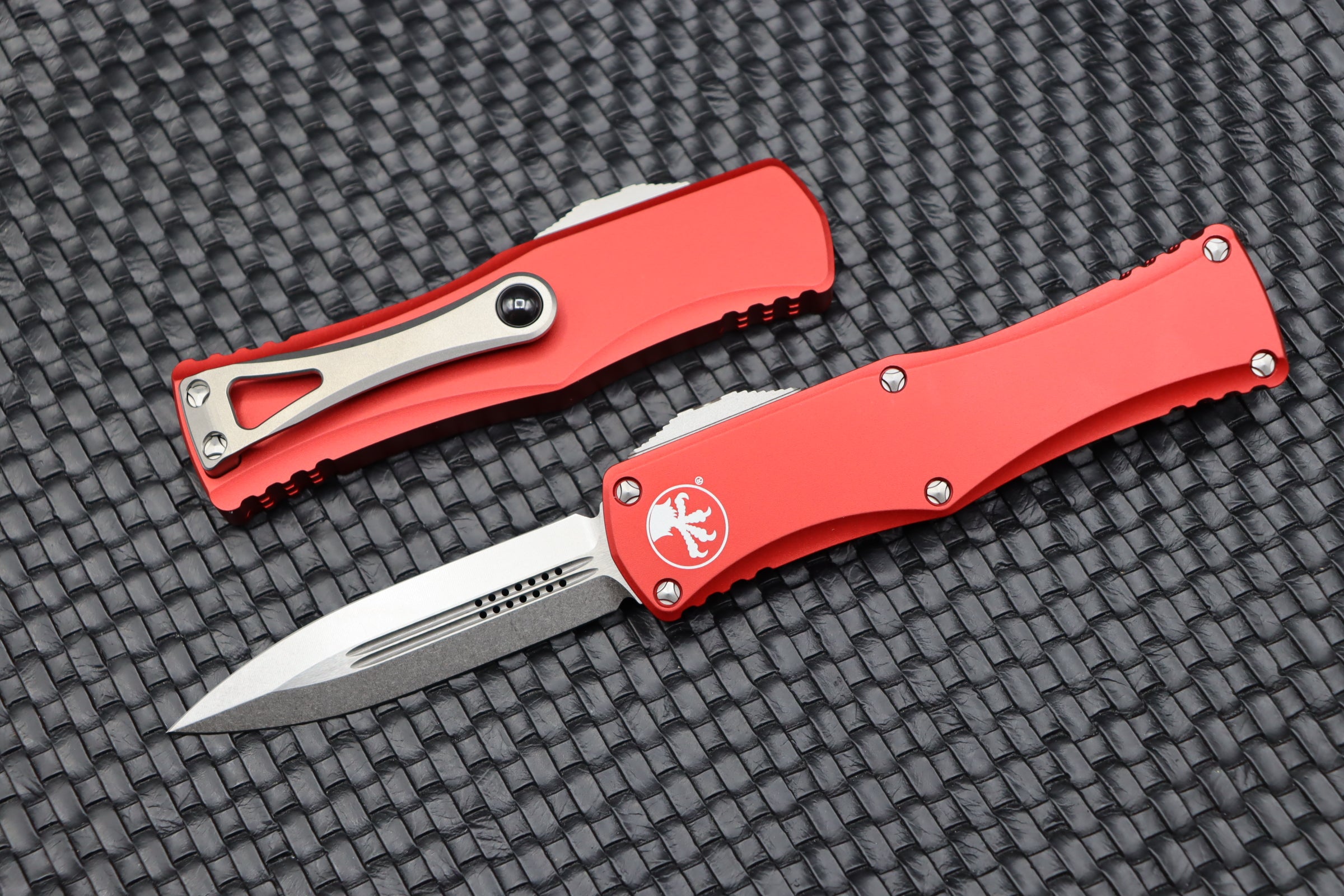 Premium Microtech Hera Double Edge Knife - Ultimate Stonewash & Red Finish