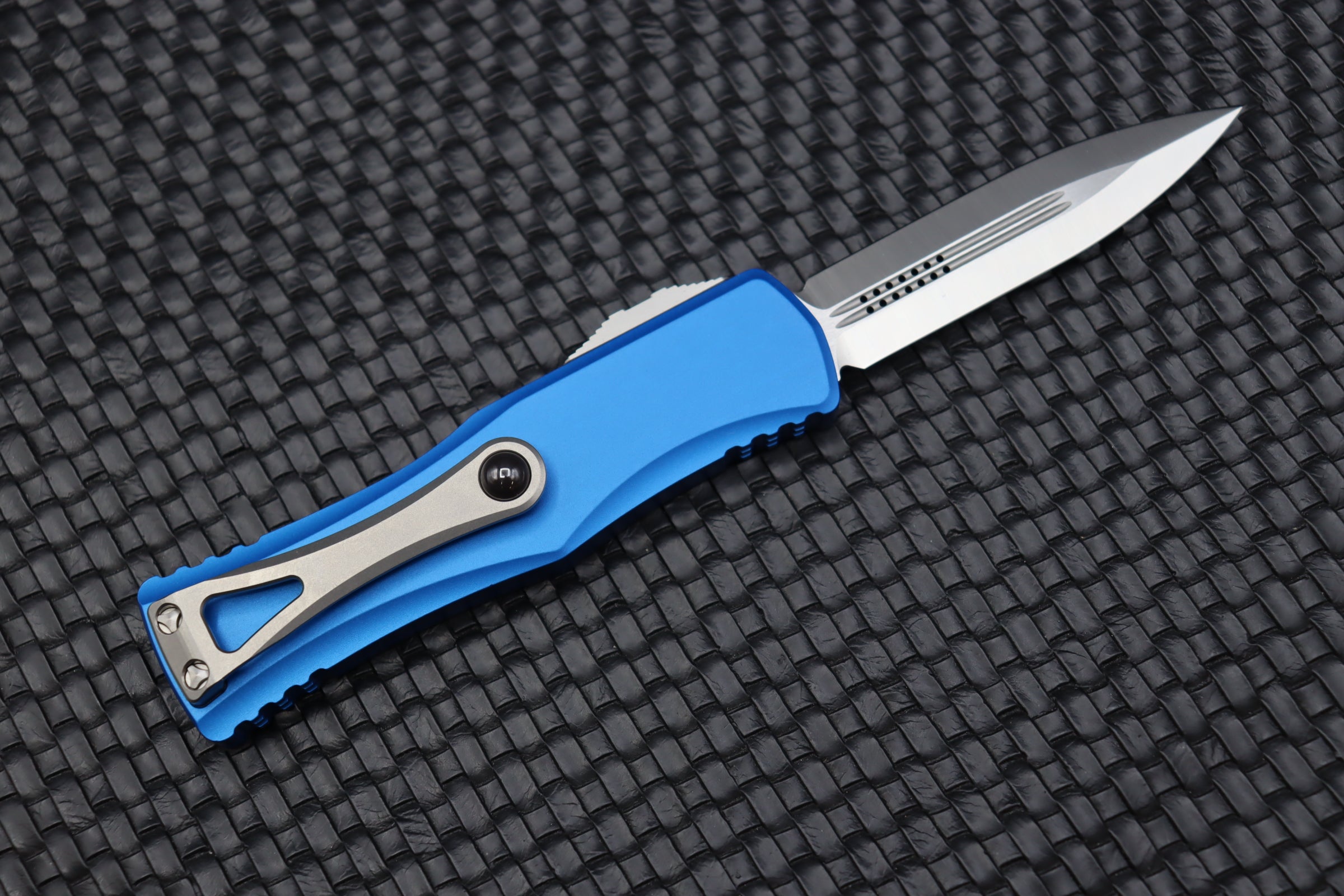 Premium Microtech Hera Double Edge Knife - Satin & Blue Finish