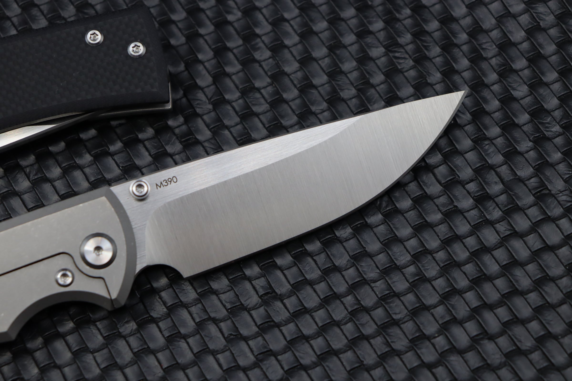 Chaves Knives 229 Liberation Drop Point - Premium M390 Steel & Black G-10 Handle